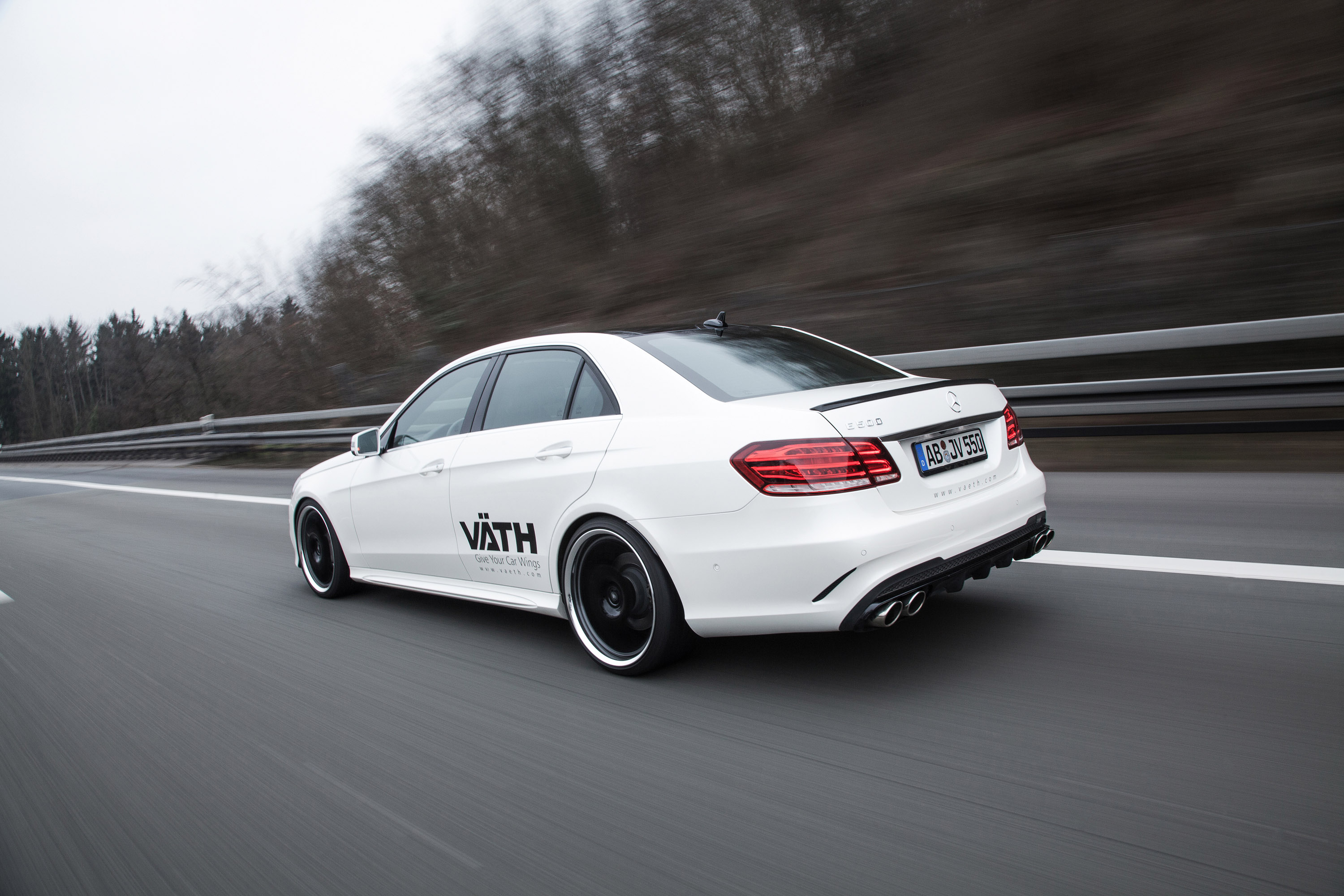 2015 VATH MercedesBenz E500 HD Pictures