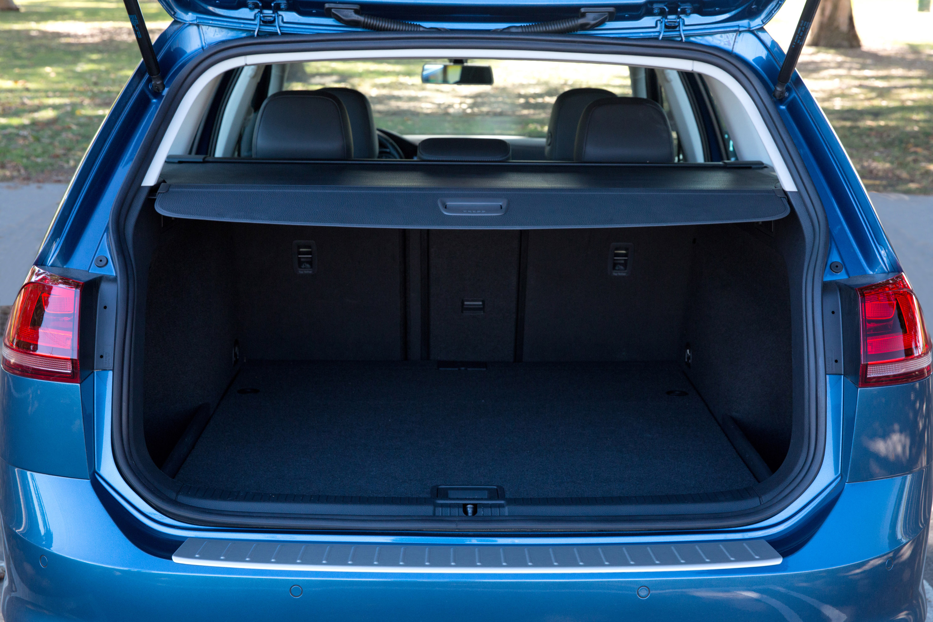 Volkswagen Golf SportWagen photo #39