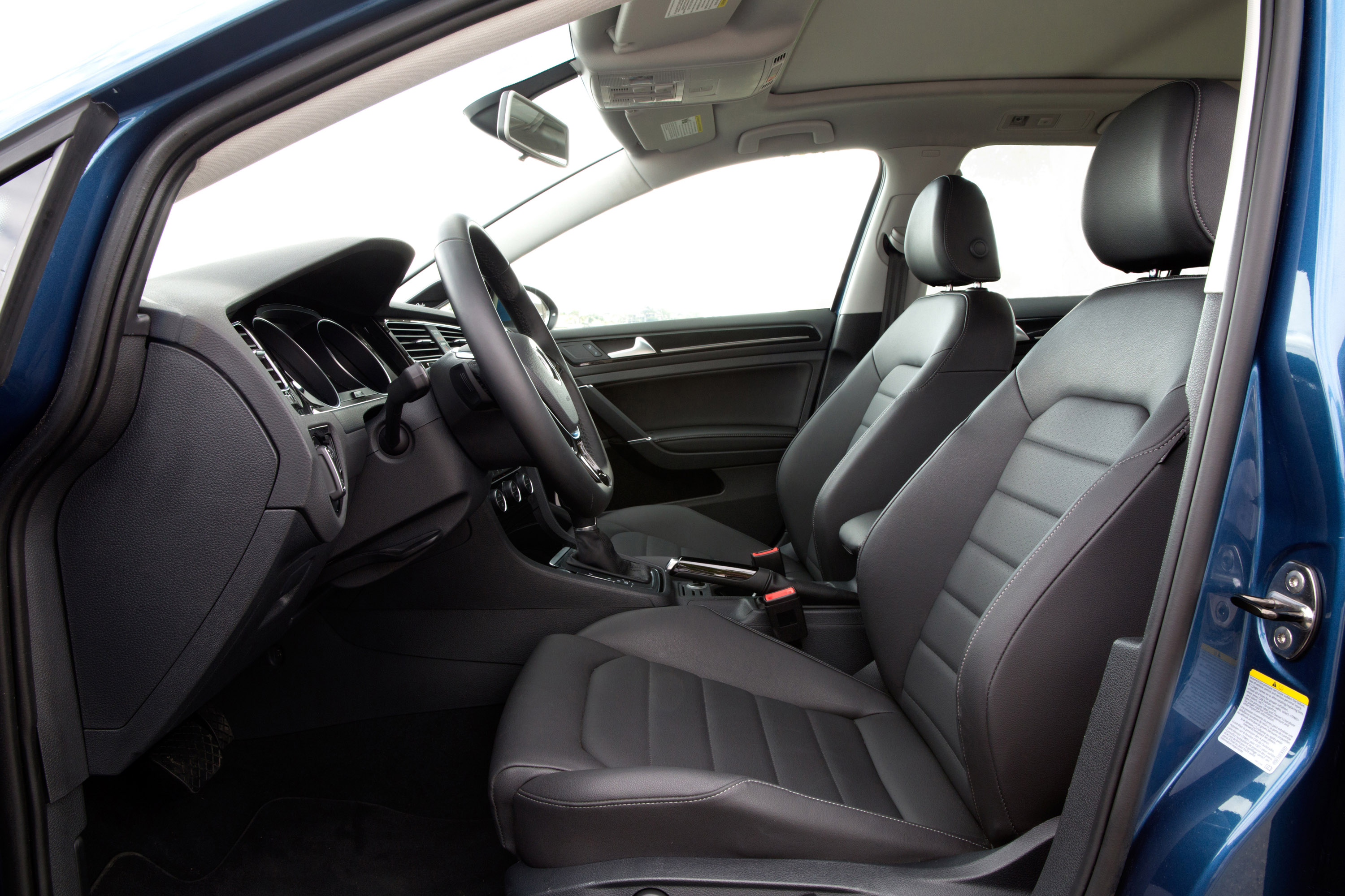 Volkswagen Golf SportWagen photo #63