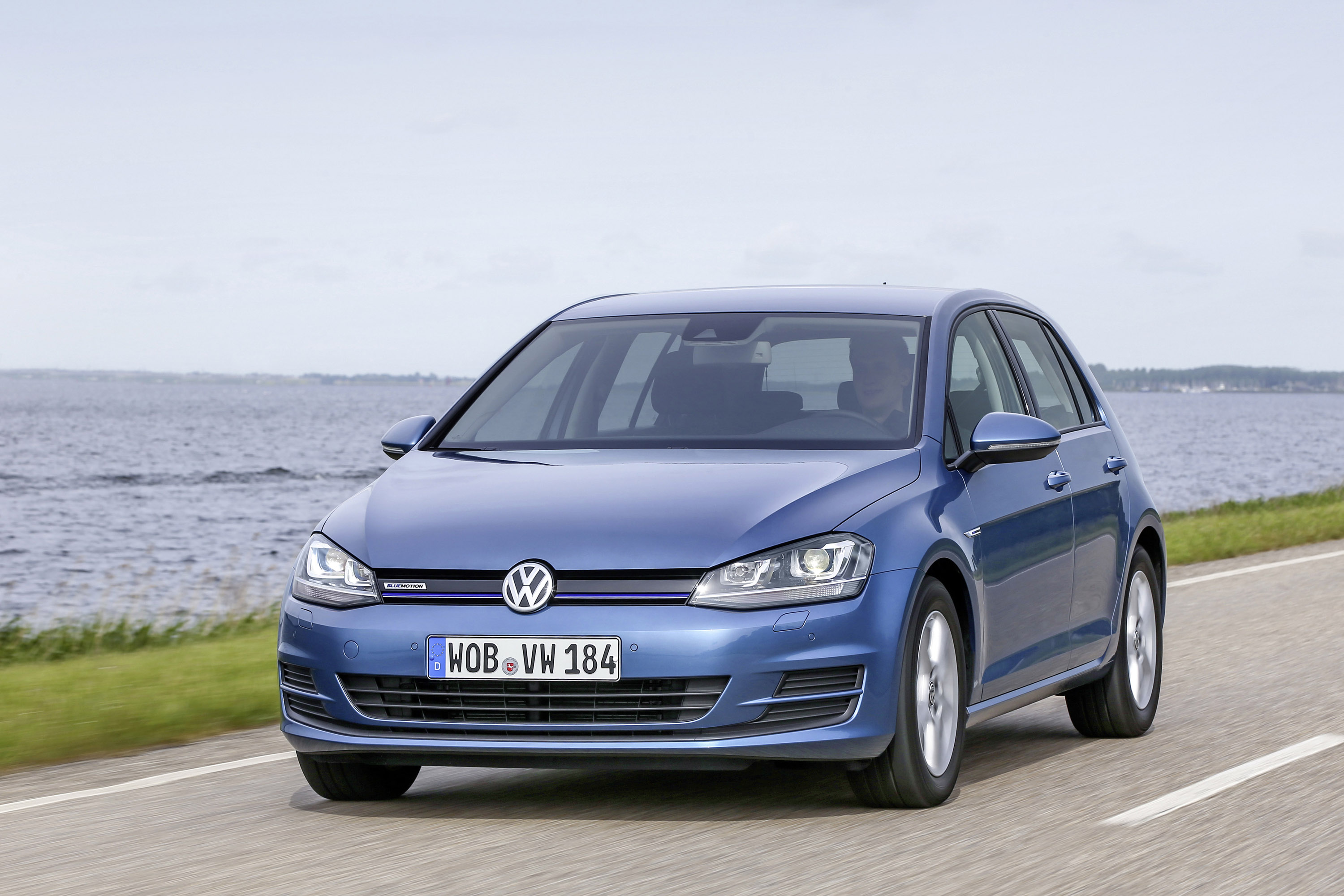 Volkswagen Golf TSI BlueMotion photo #2