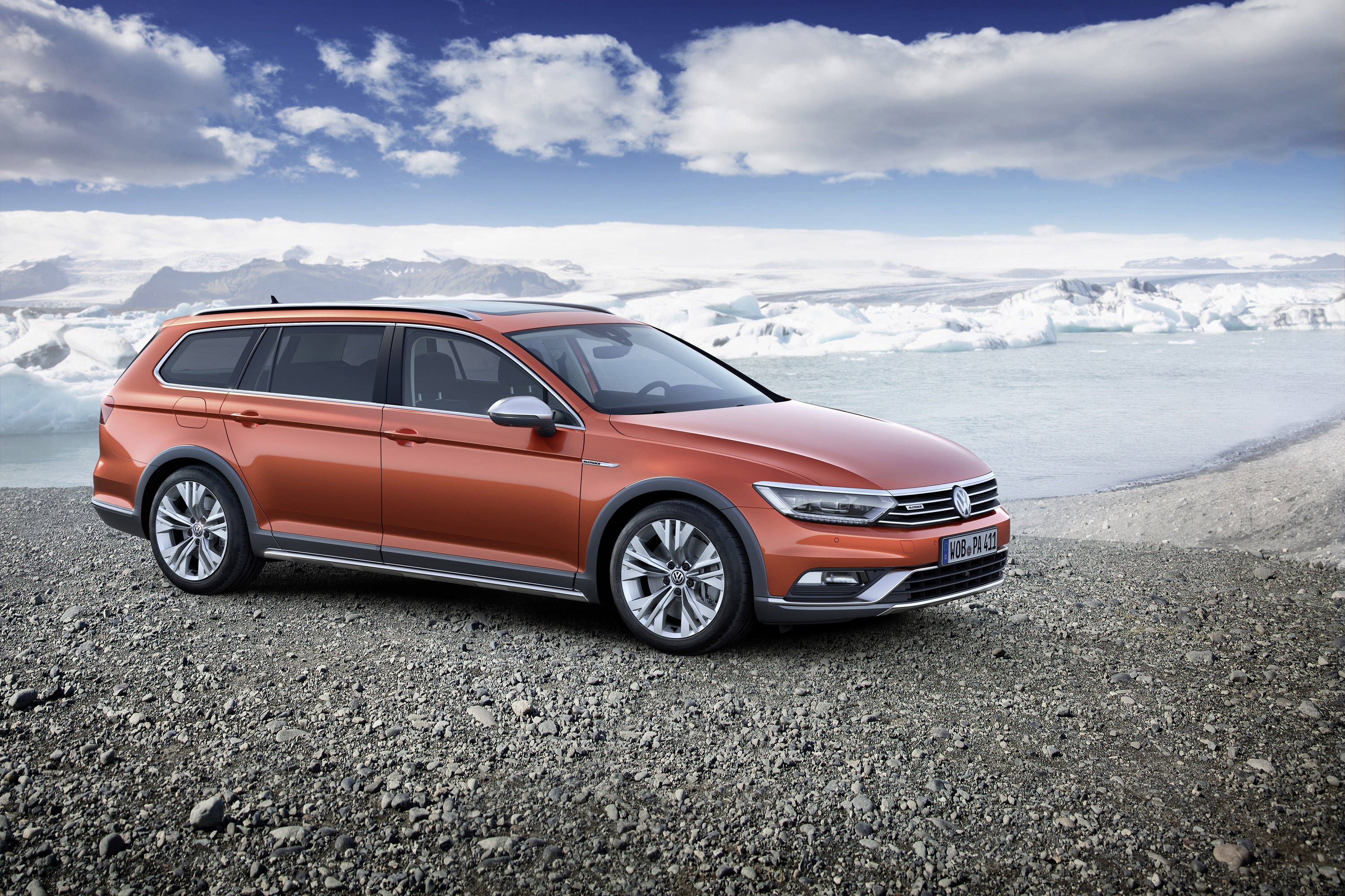 Volkswagen Passat Alltrack photo #3