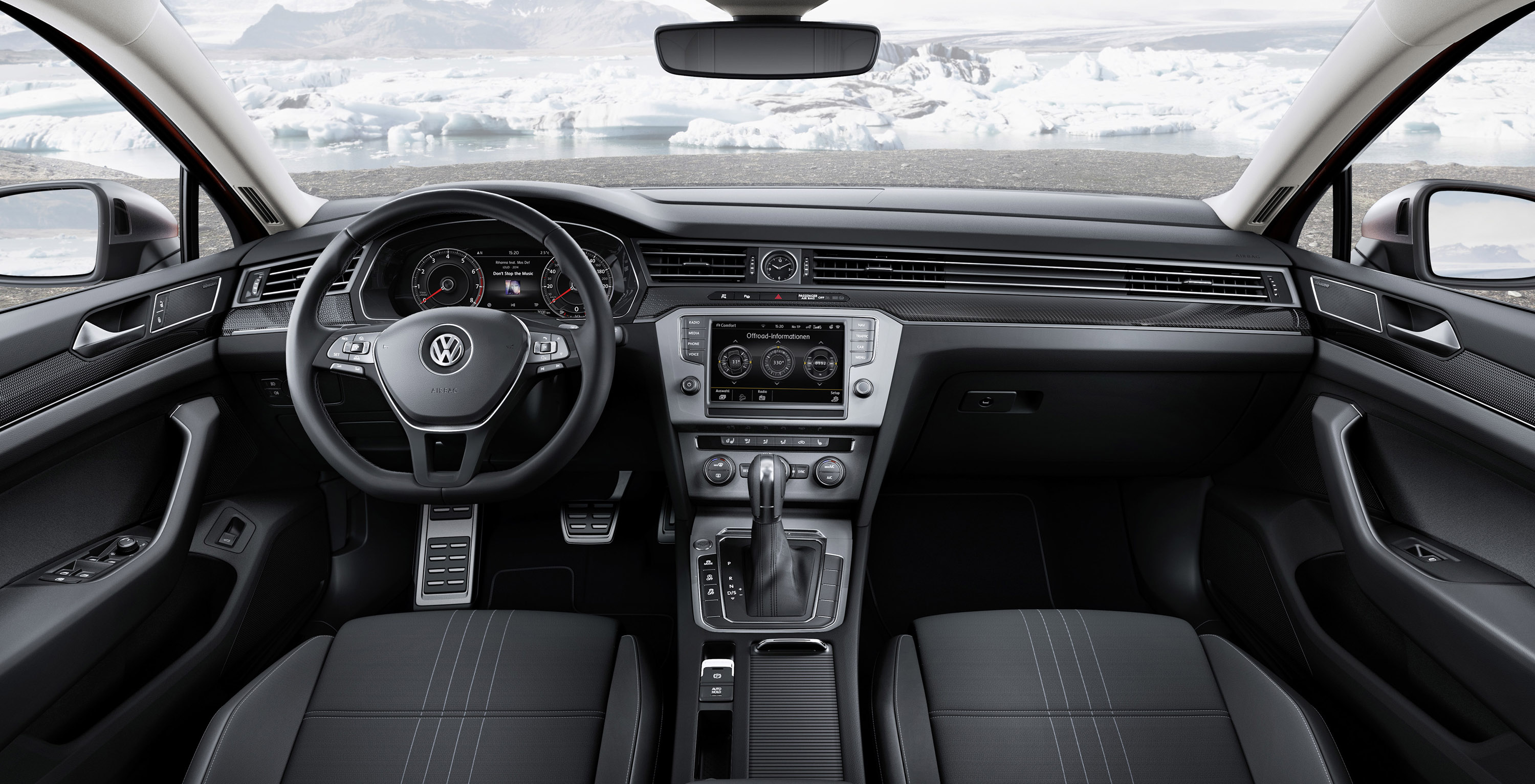 Volkswagen Passat Alltrack photo #12