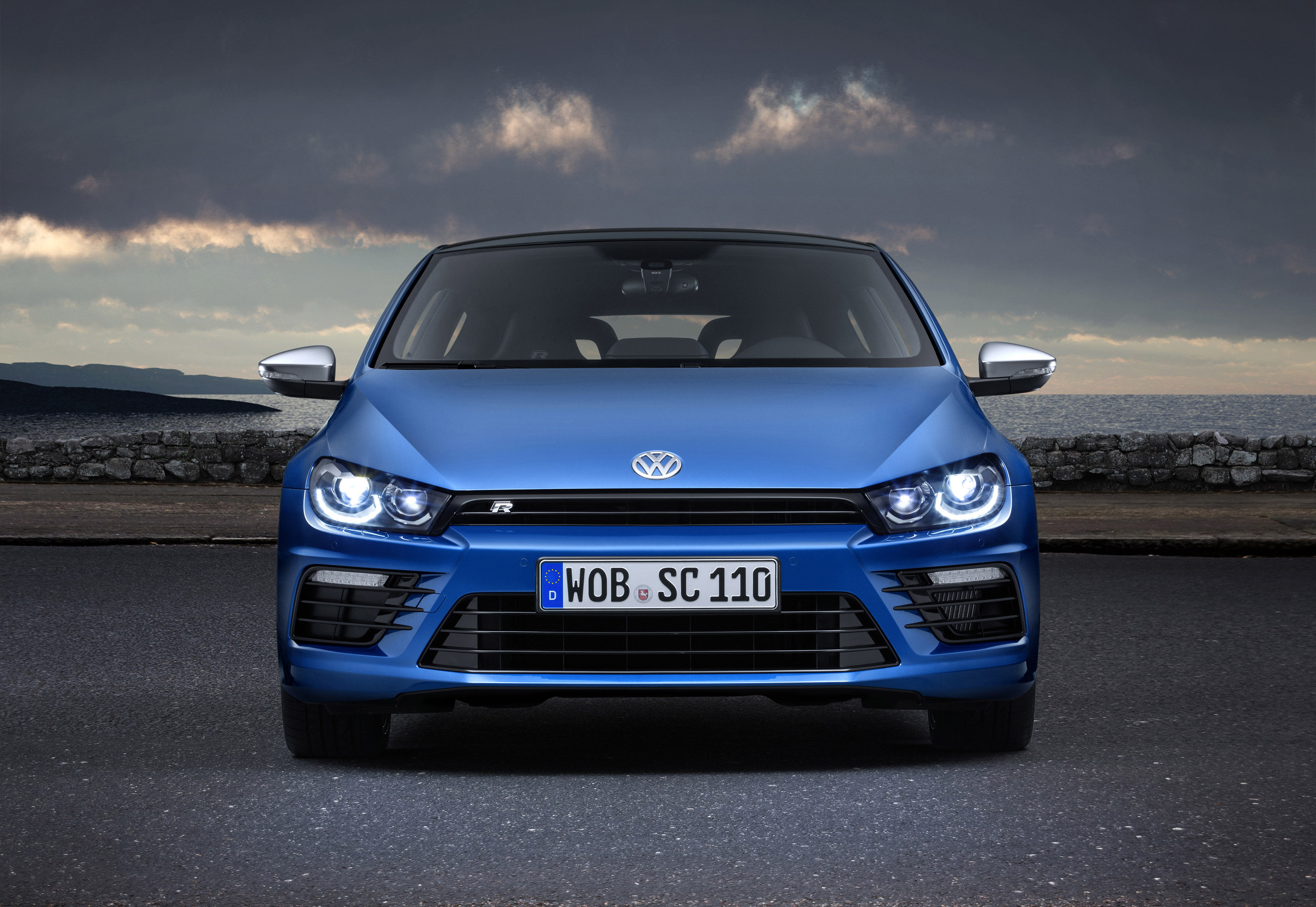 Volkswagen Scirocco R photo #2