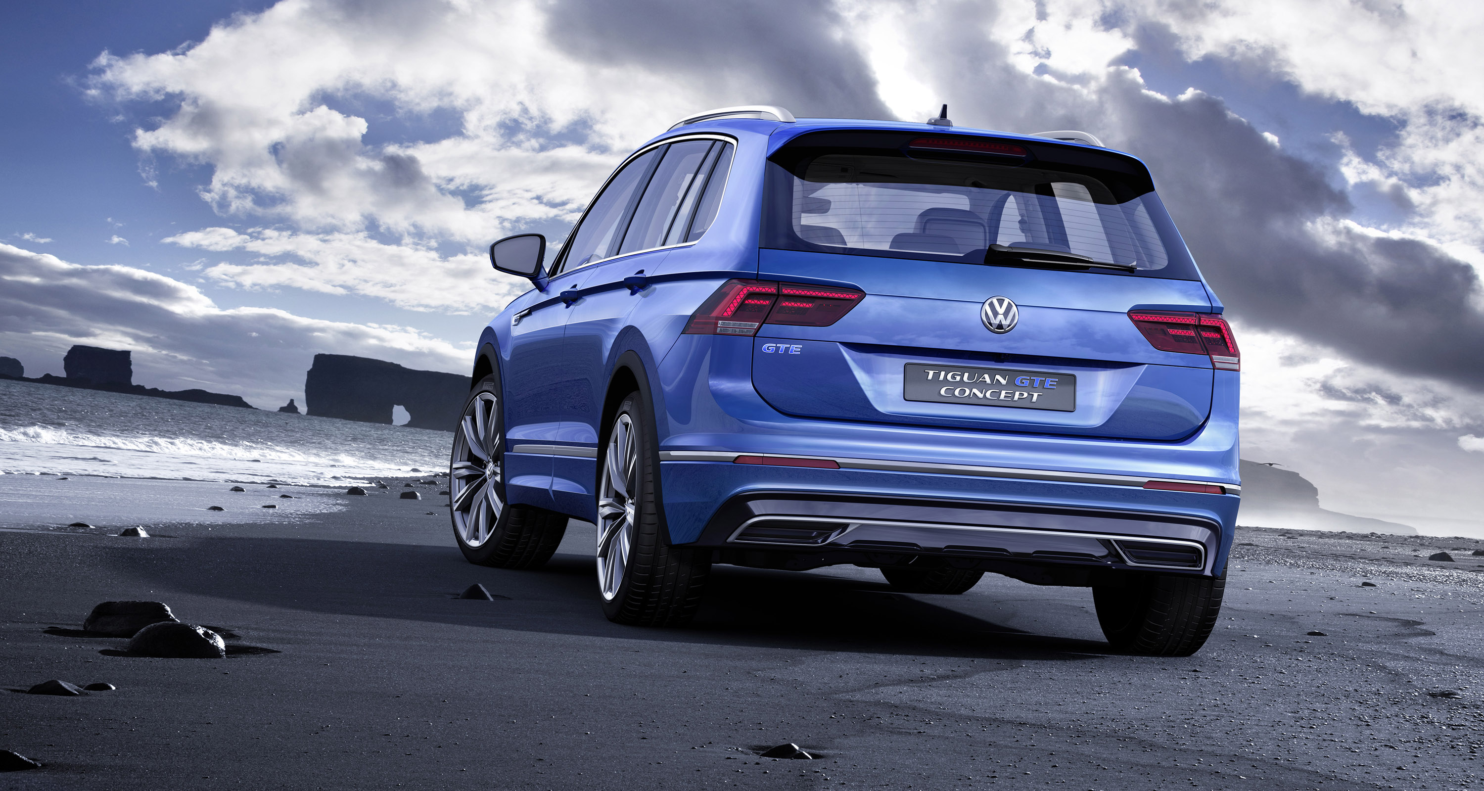 Volkswagen Tiguan GTE Concept photo #21
