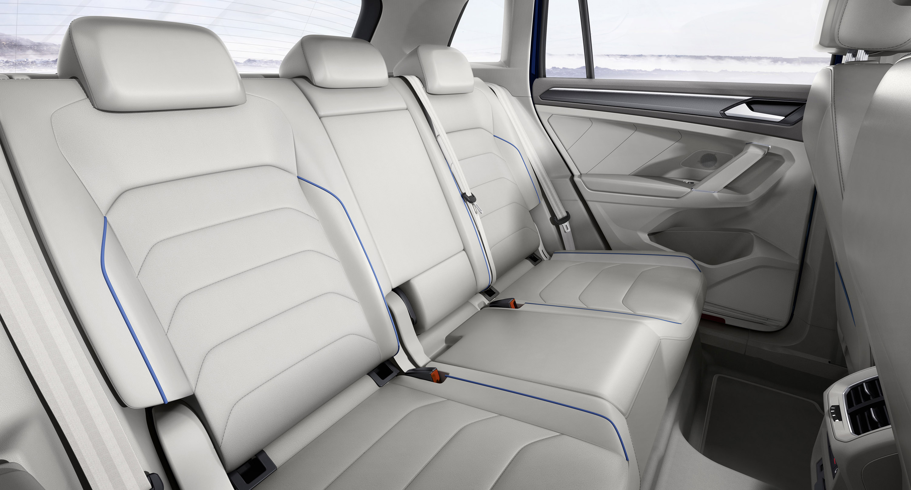 Volkswagen Tiguan GTE Concept photo #23