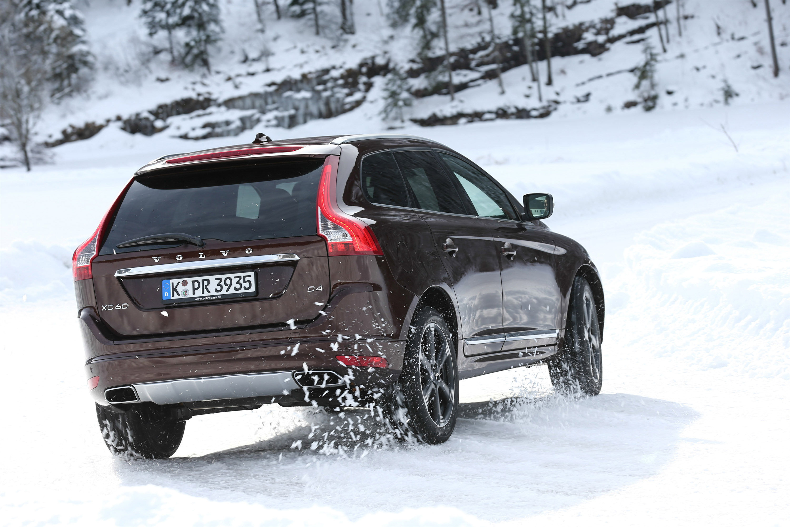 Volvo XC60 photo #19
