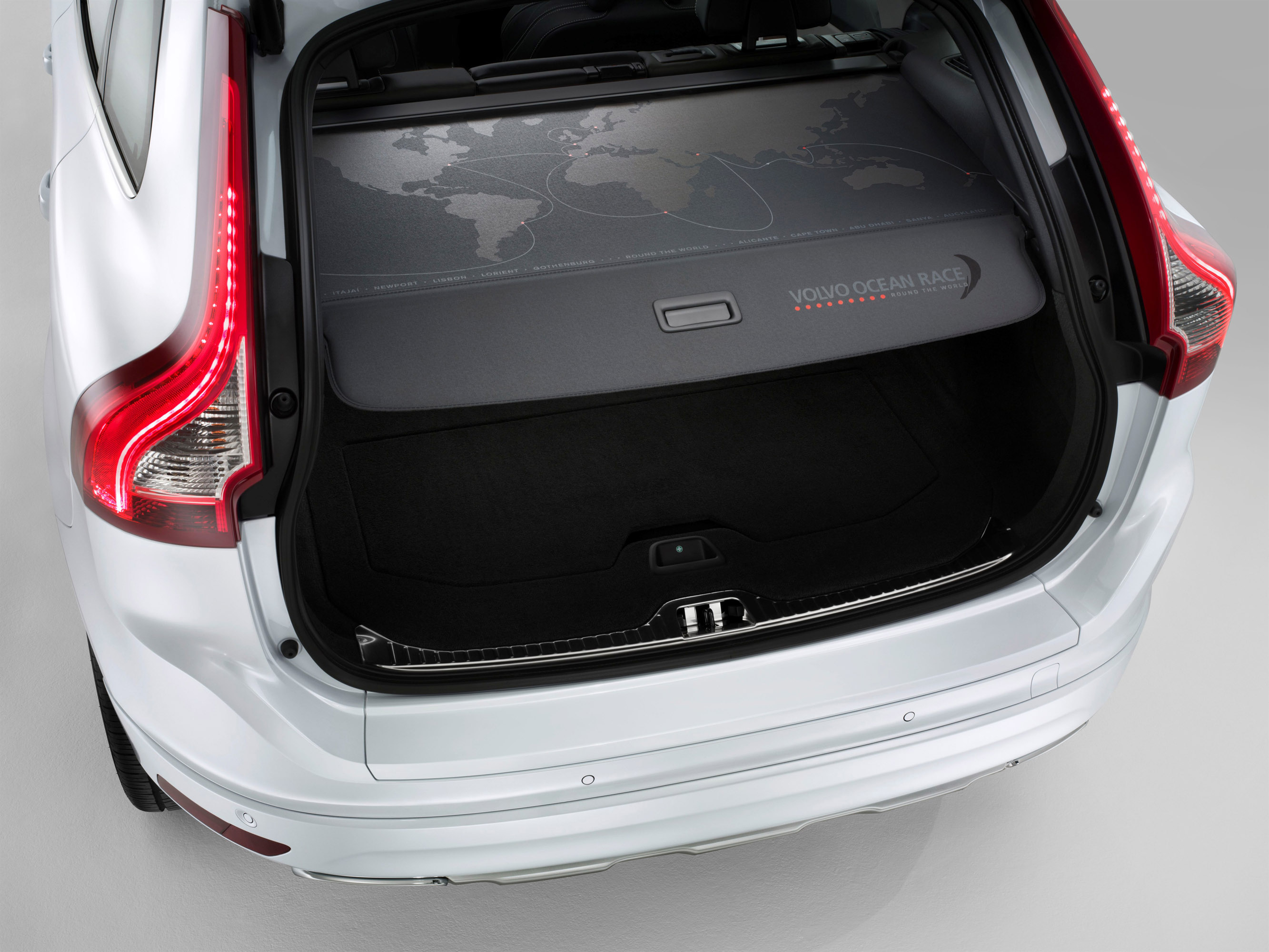 Volvo XC60 photo #20