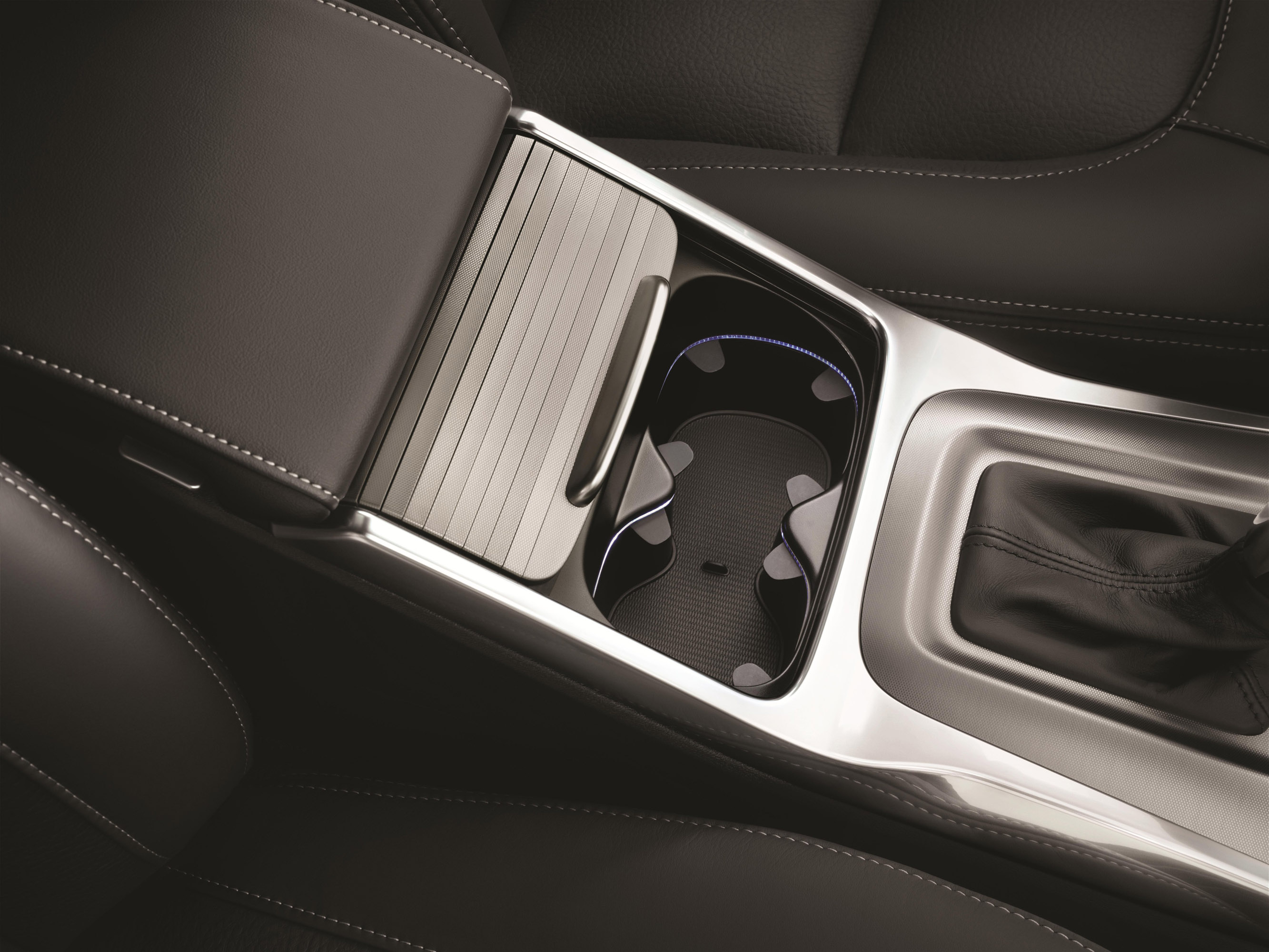 Volvo XC70 photo #16