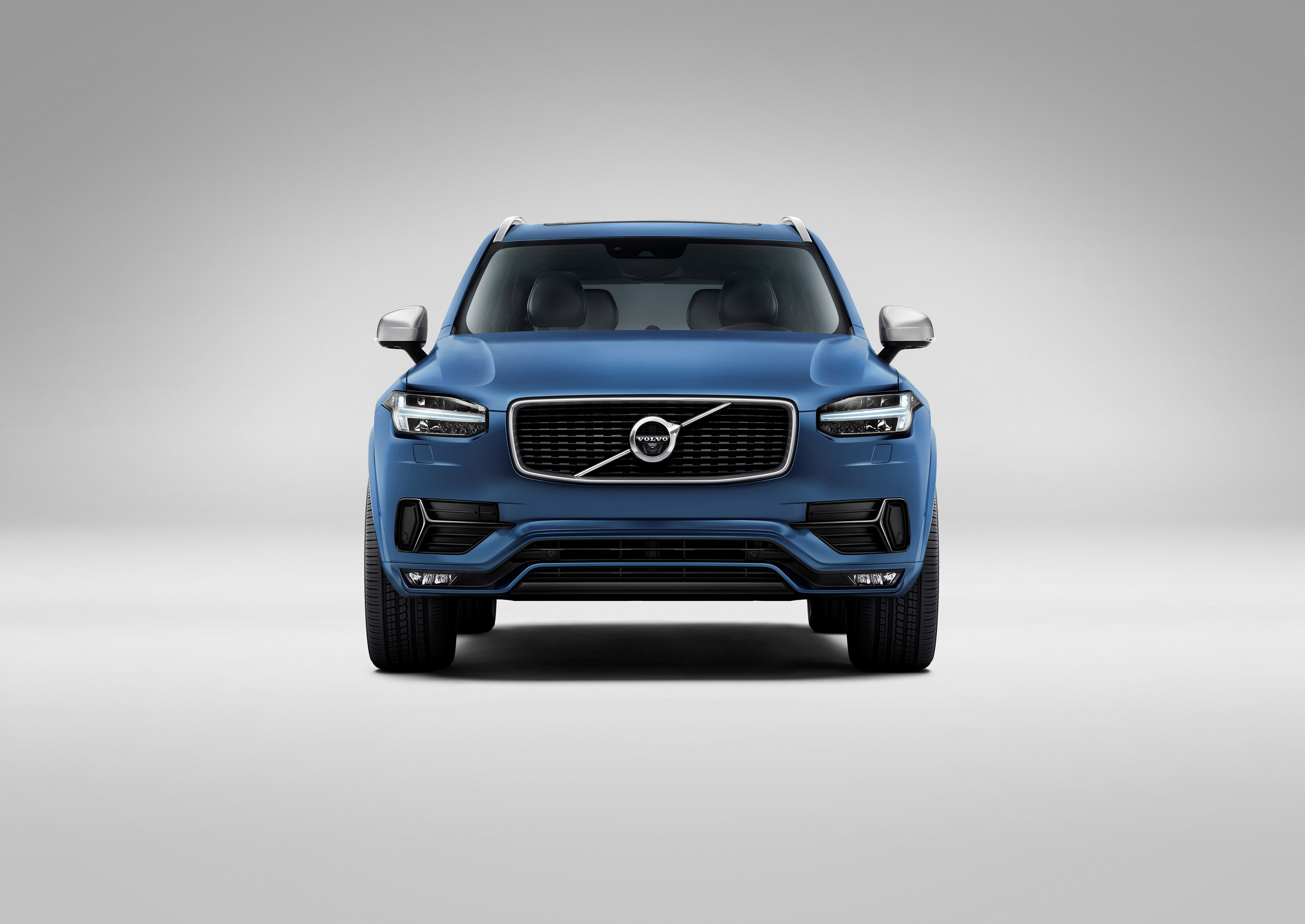 Volvo XC90 R-Design photo #2