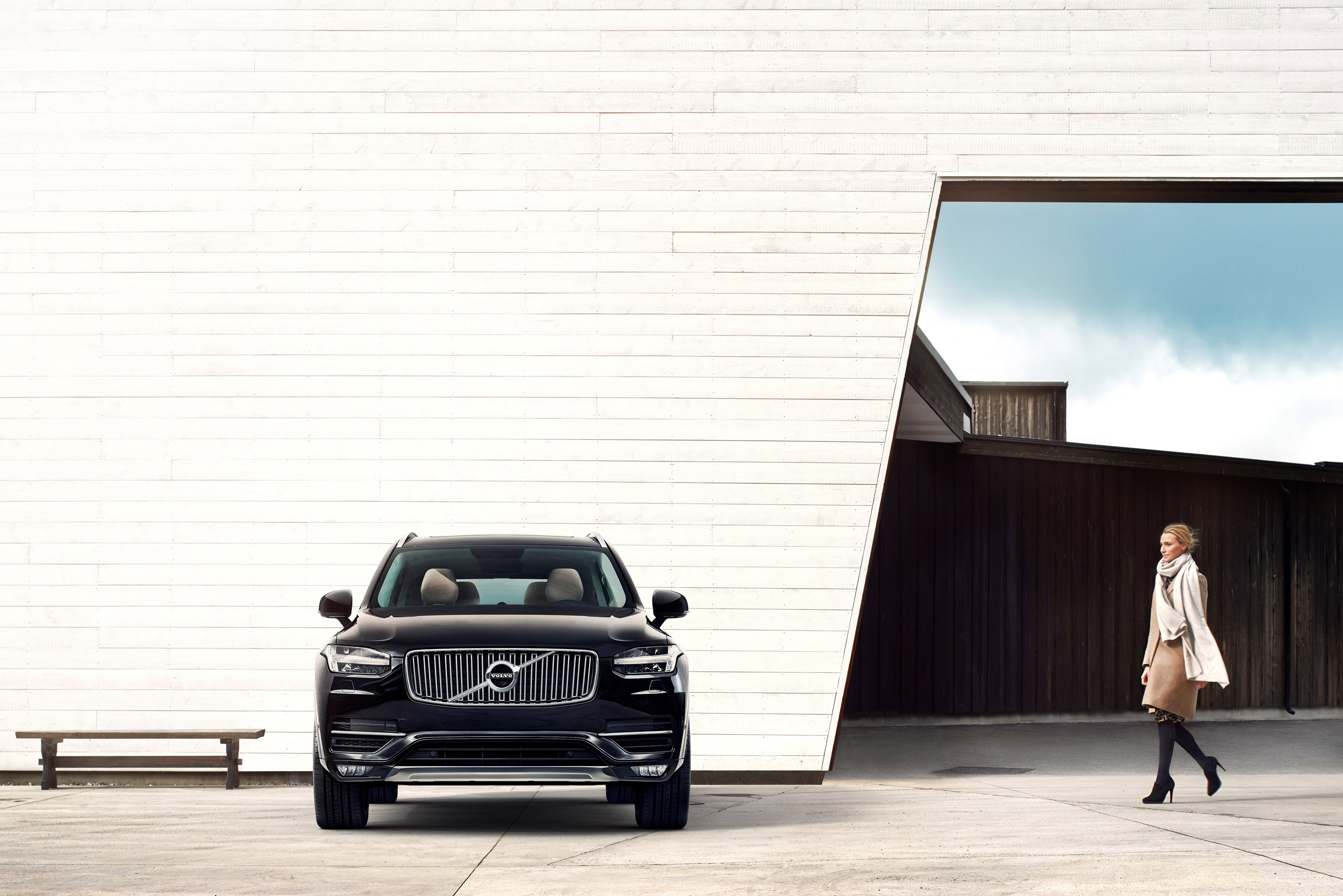 Volvo XC90 photo #15