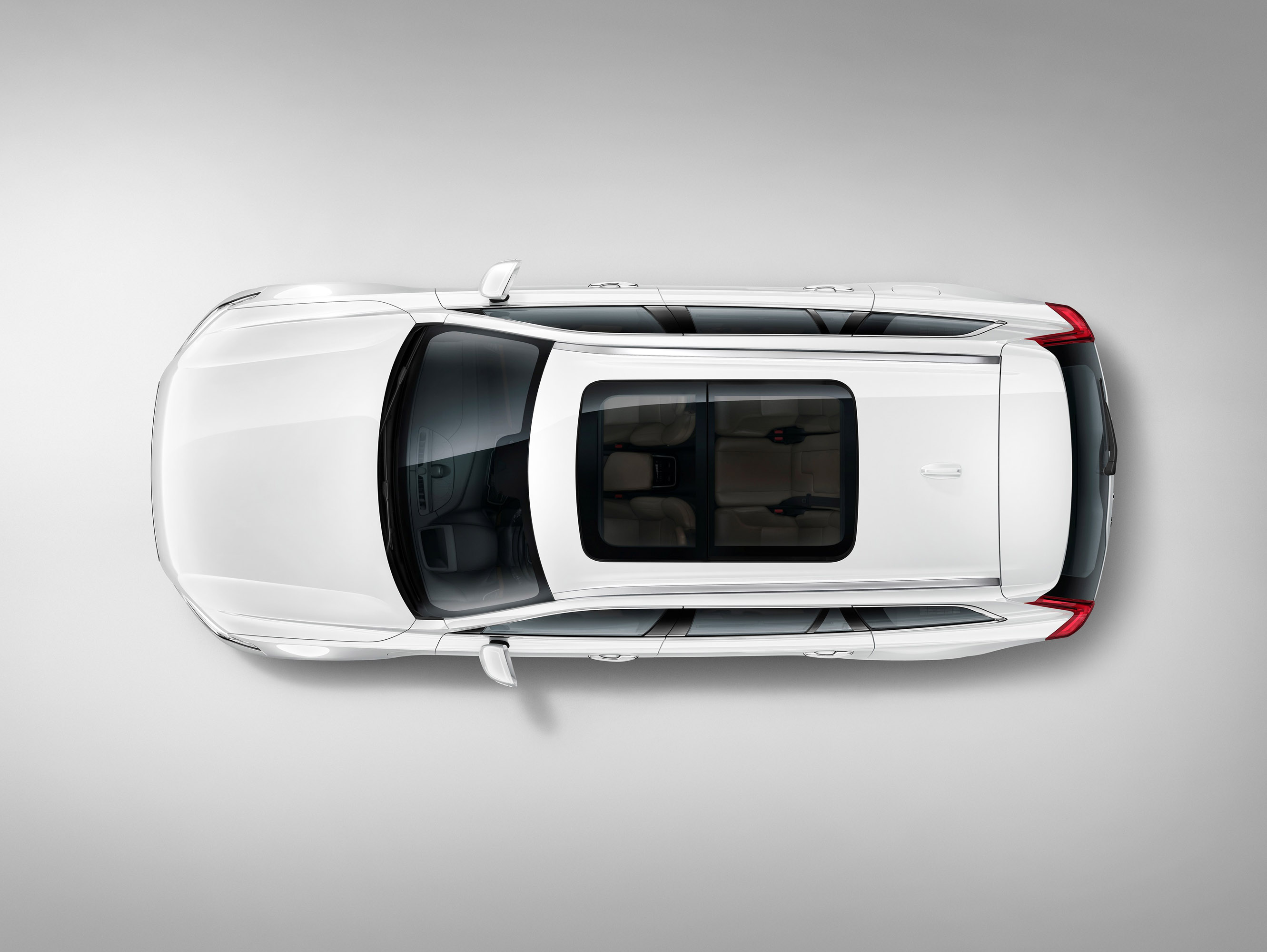 Volvo XC90 photo #39