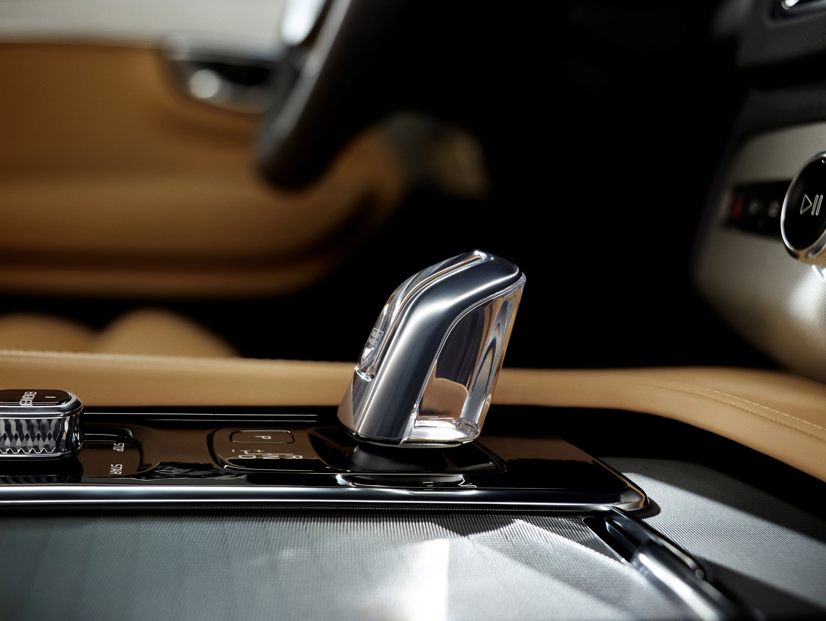 Volvo XC90 photo #49