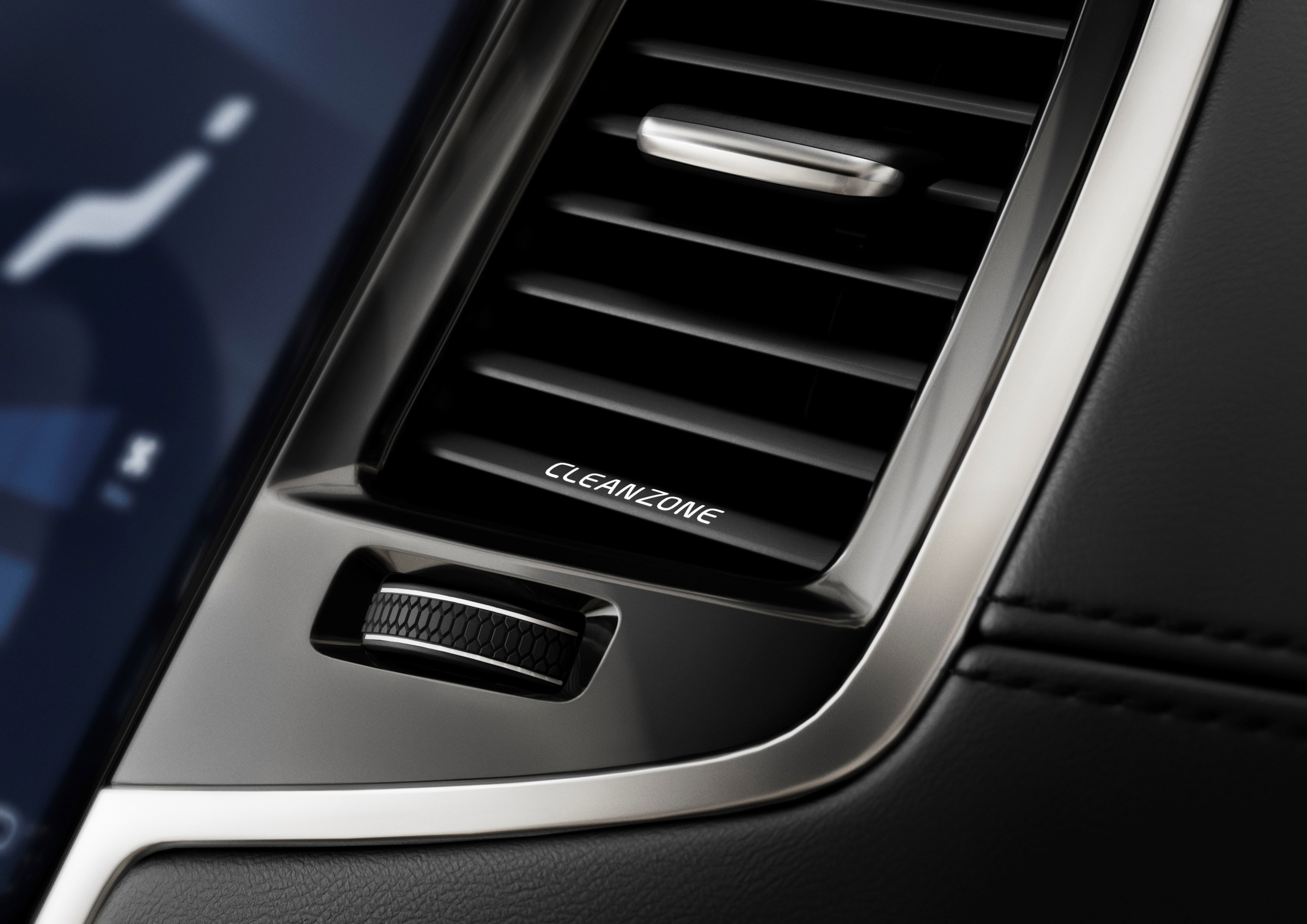 Volvo XC90 photo #54