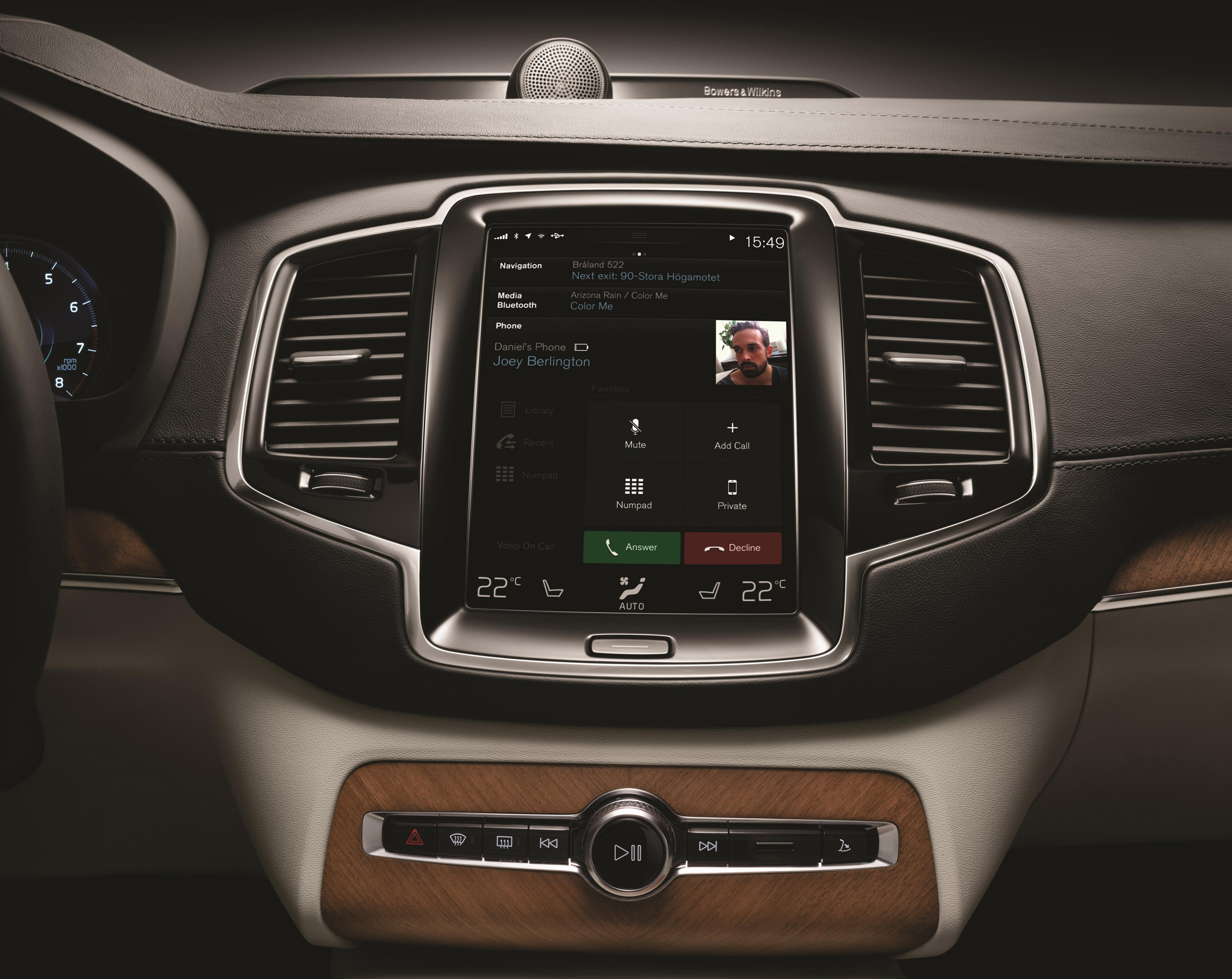 Volvo XC90 photo #66