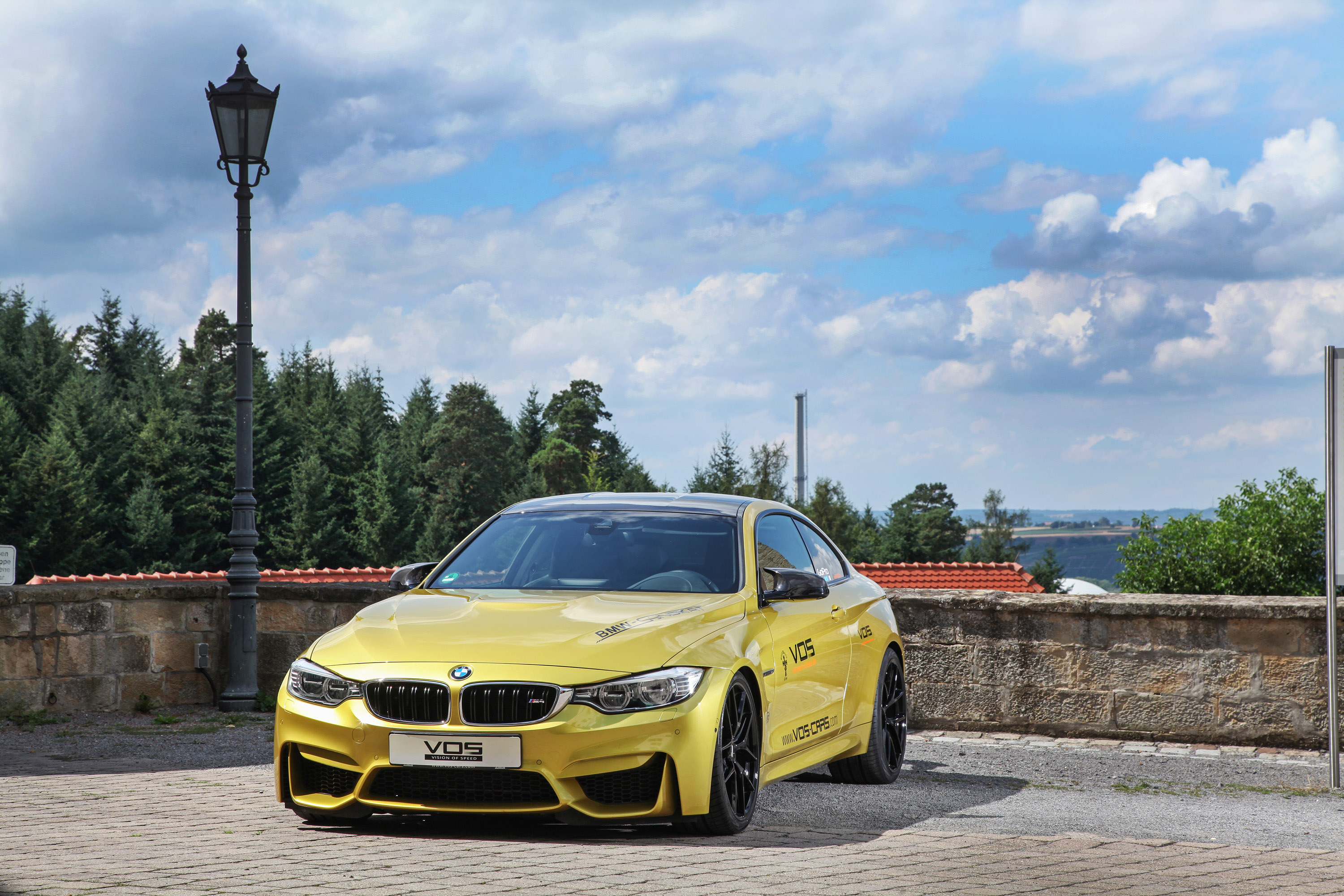 VOS BMW M4 photo #1