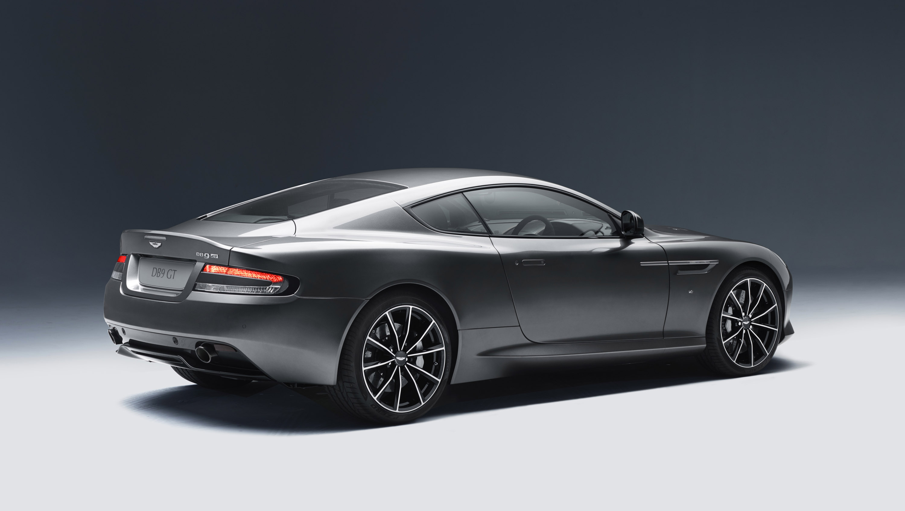 Aston Martin DB9 GT photo #3