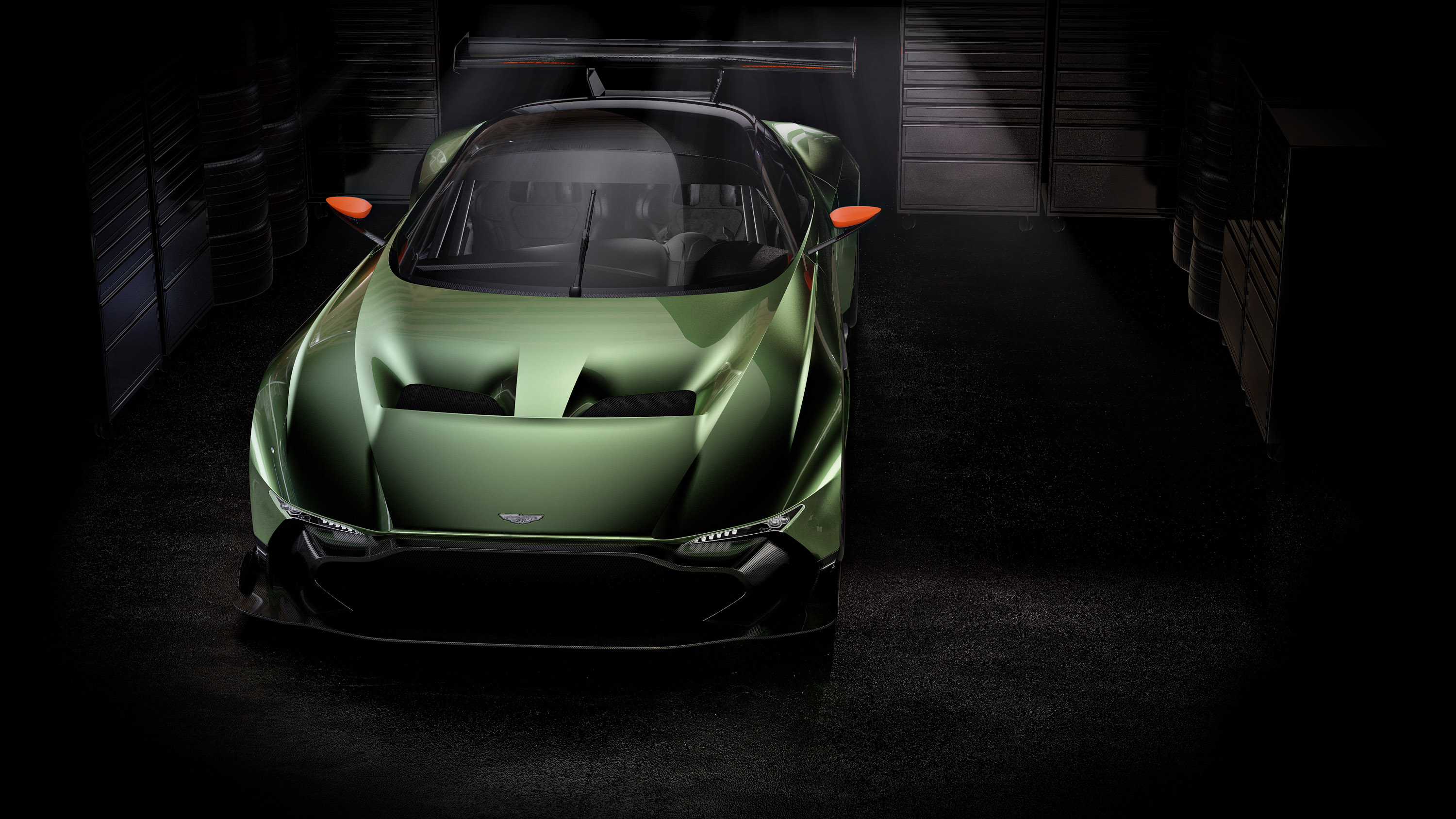 Aston Martin Vulcan photo #2