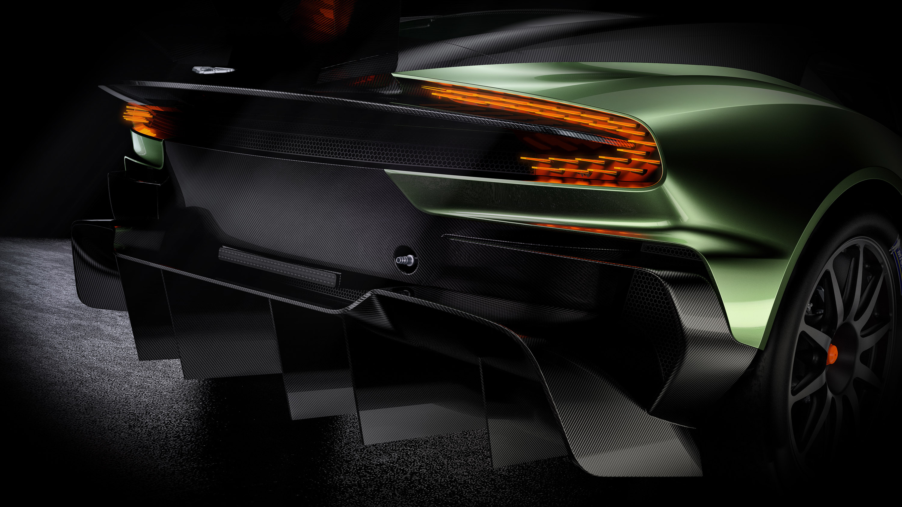 Aston Martin Vulcan photo #8