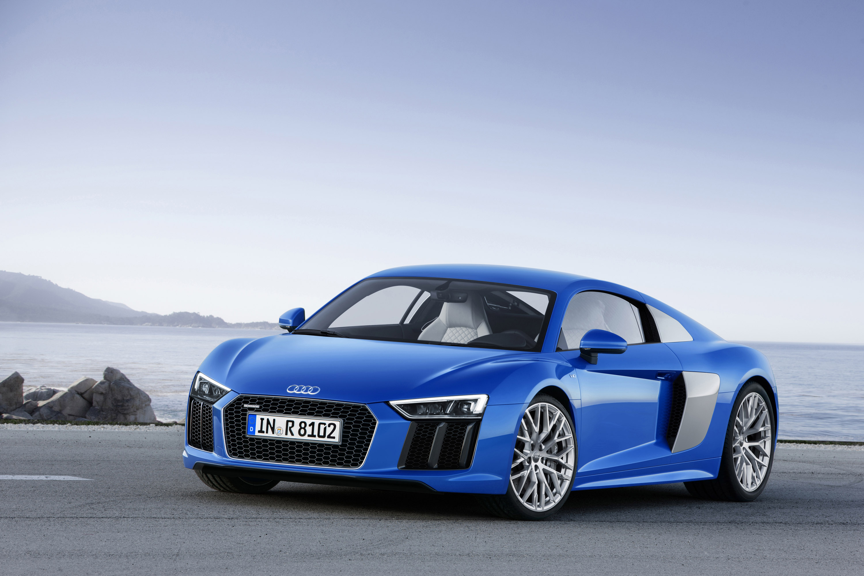 Audi R8 V10 photo #1