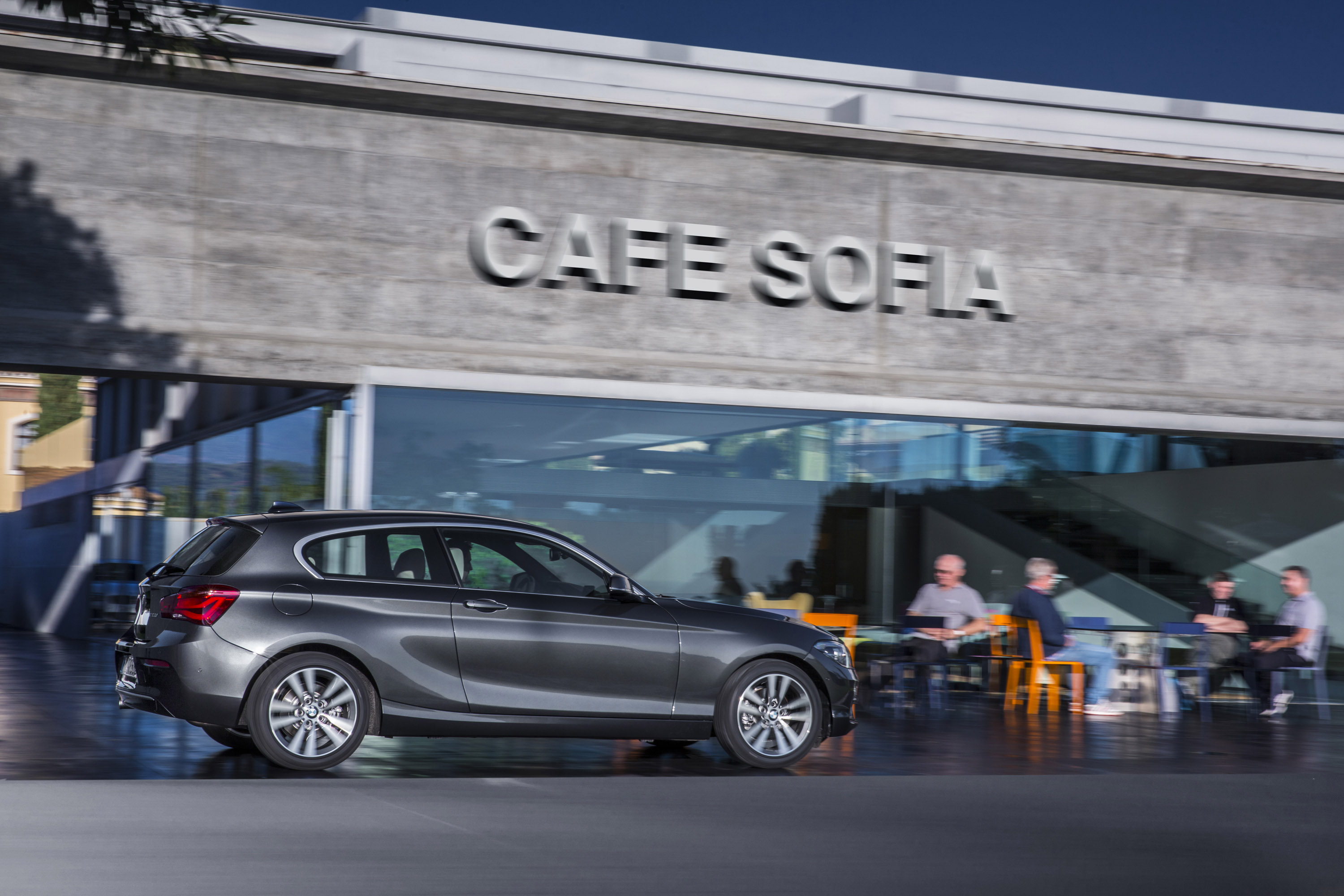 BMW 1-Series 3-door photo #18