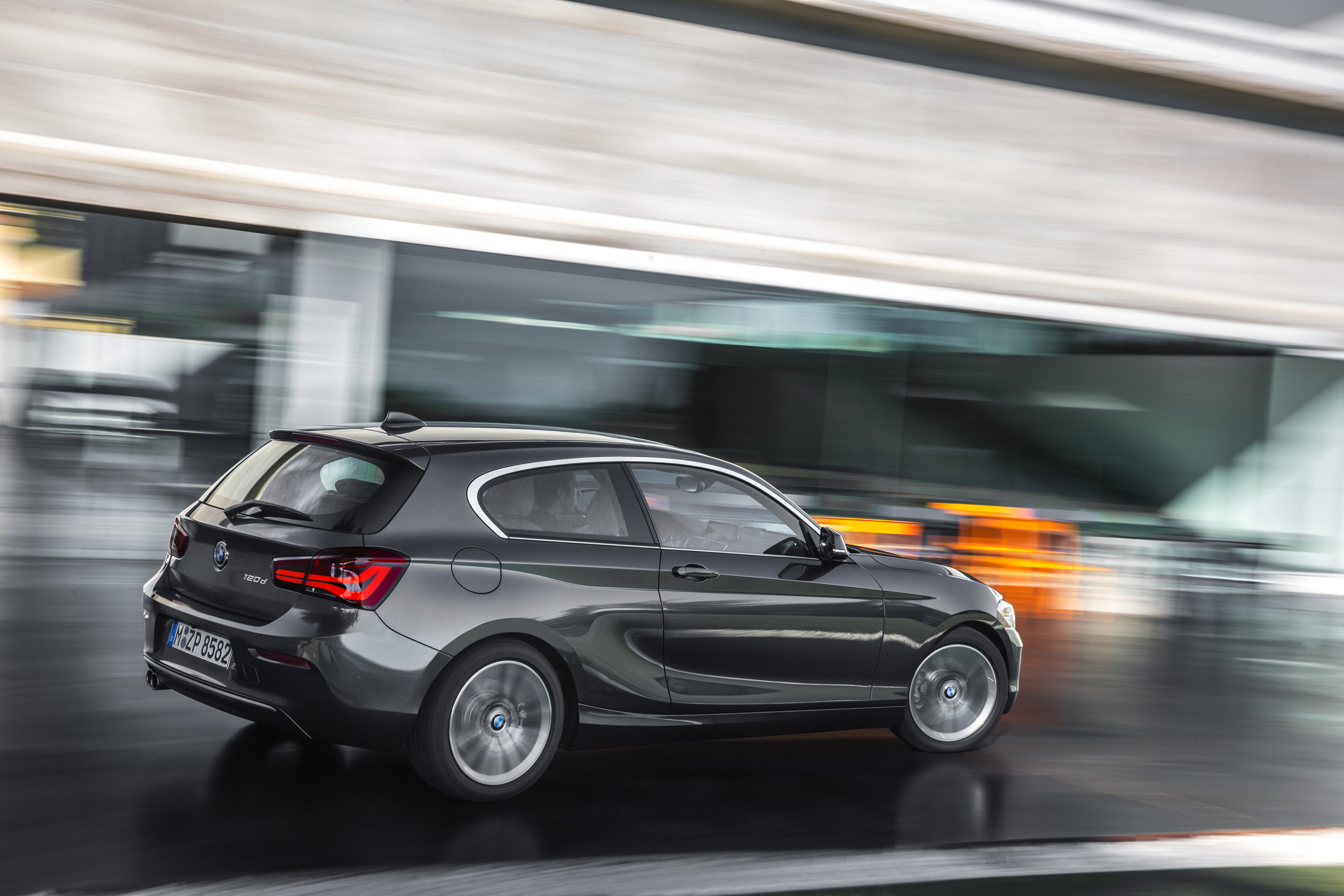 BMW 1-Series 3-door photo #19