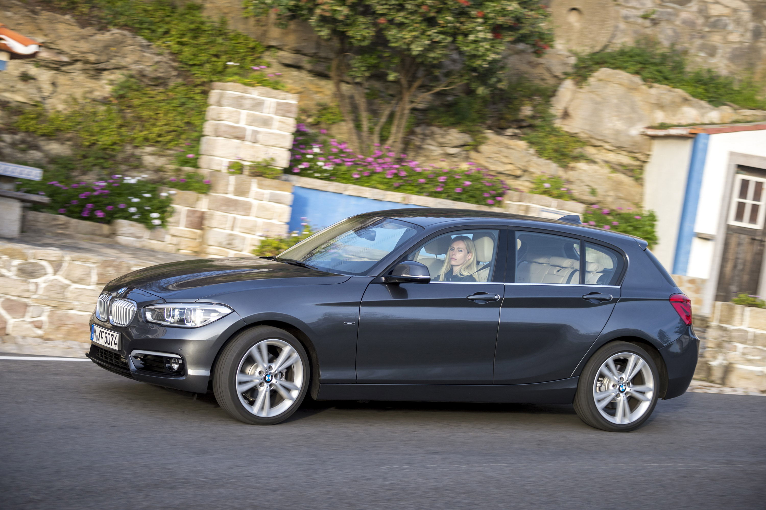 BMW 1-Series Urban Line photo #26