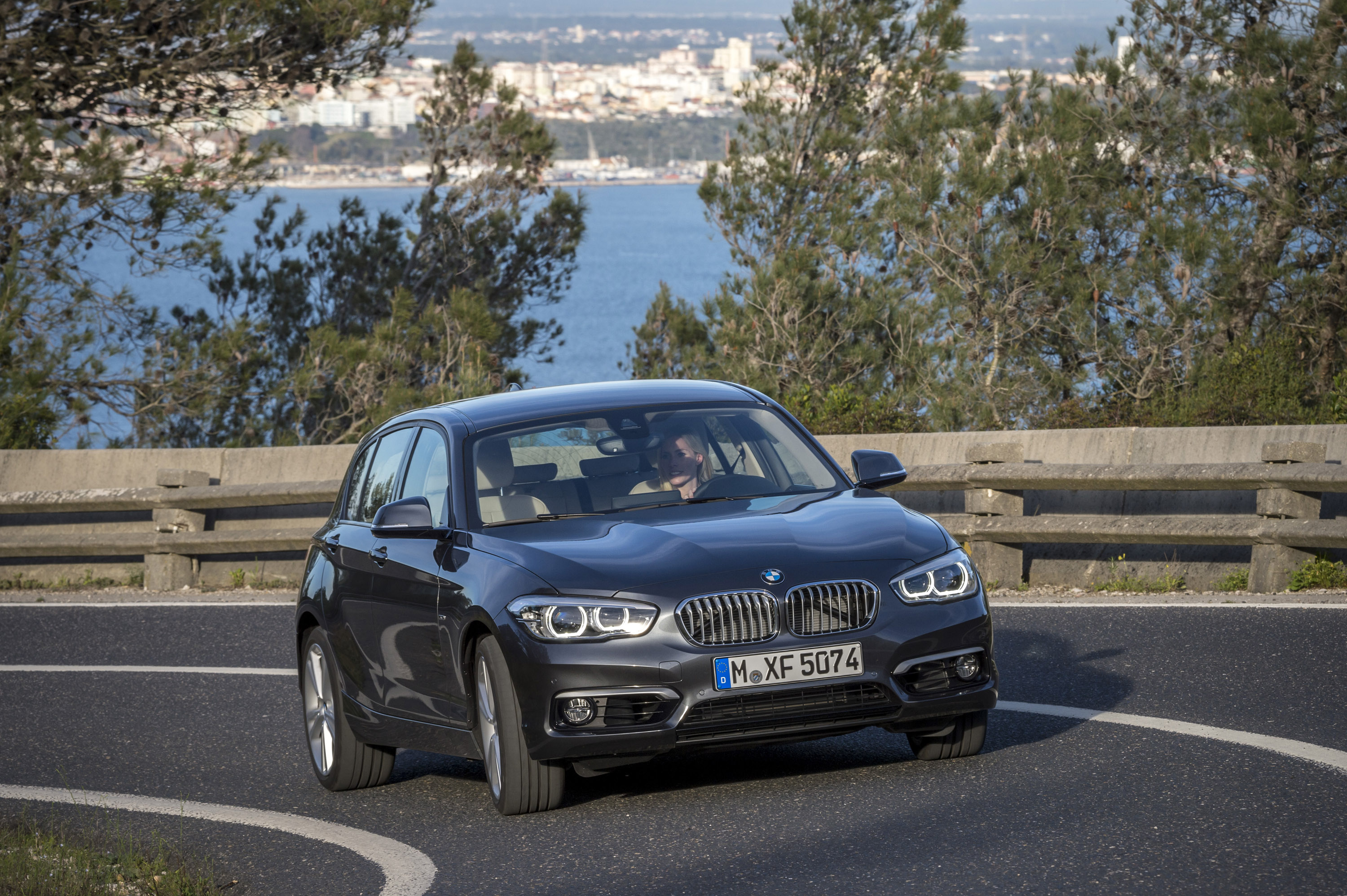 BMW 1-Series Urban Line photo #29