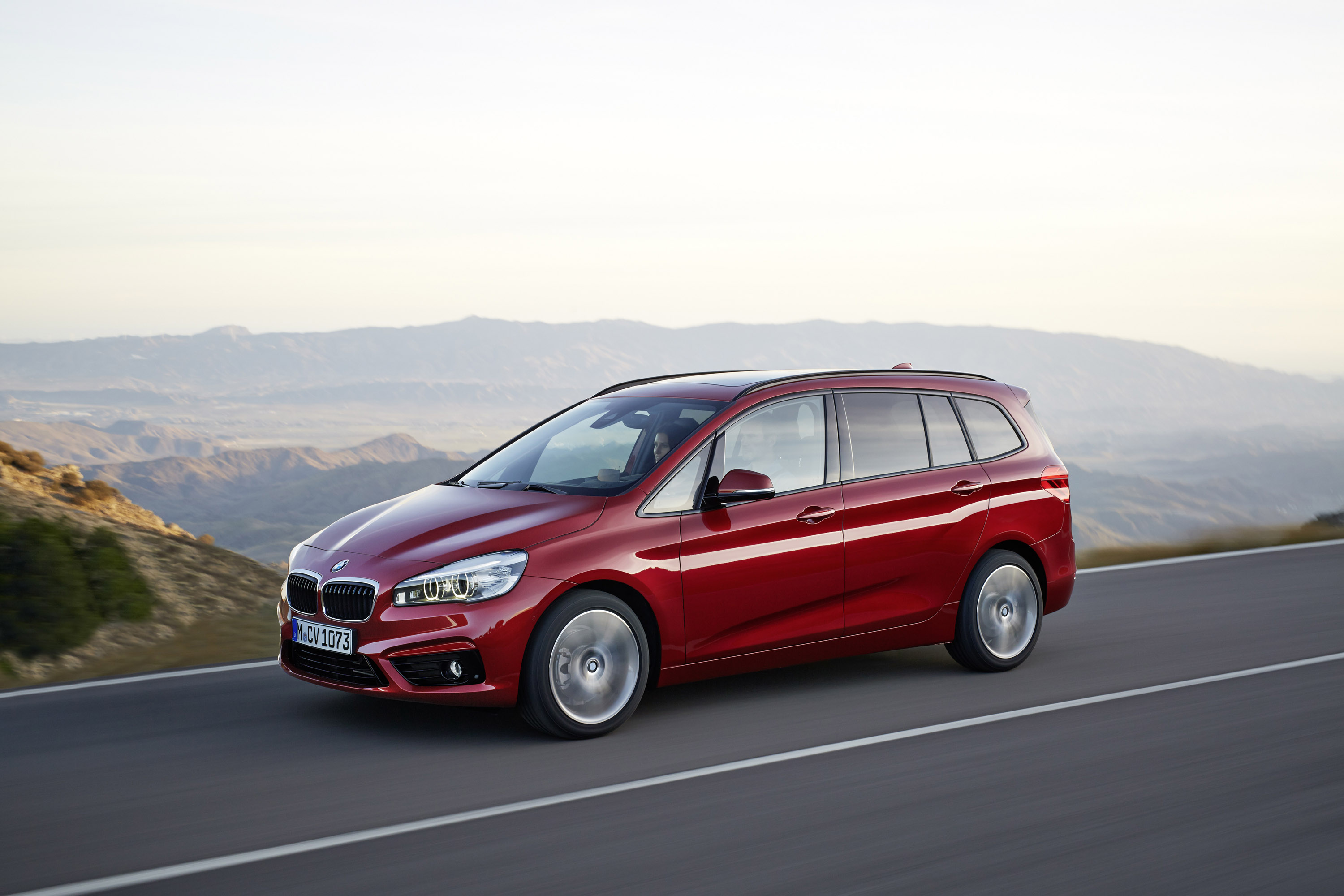BMW 2-Series Gran Tourer photo #17