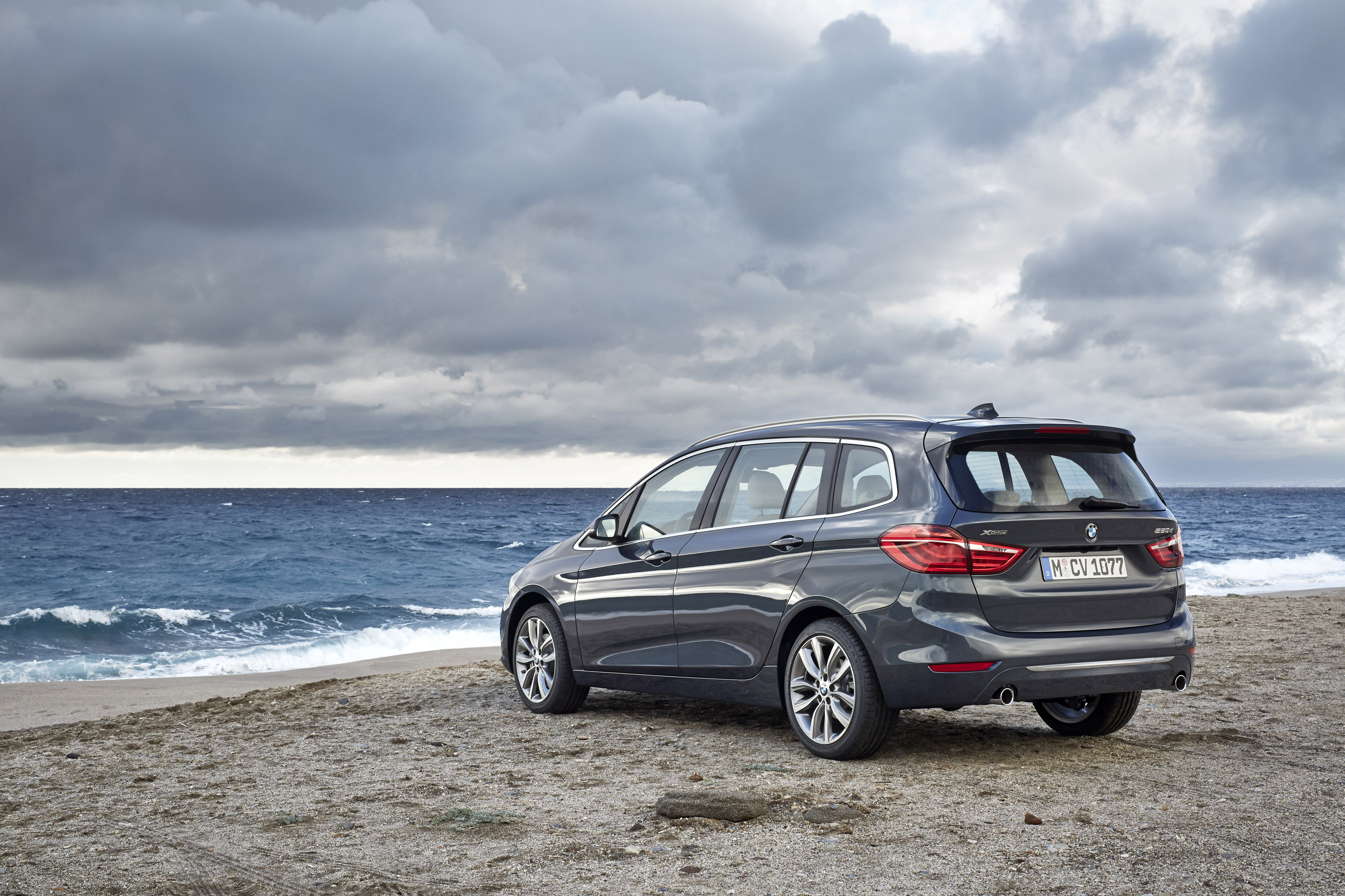 BMW 2-Series Gran Tourer photo #37