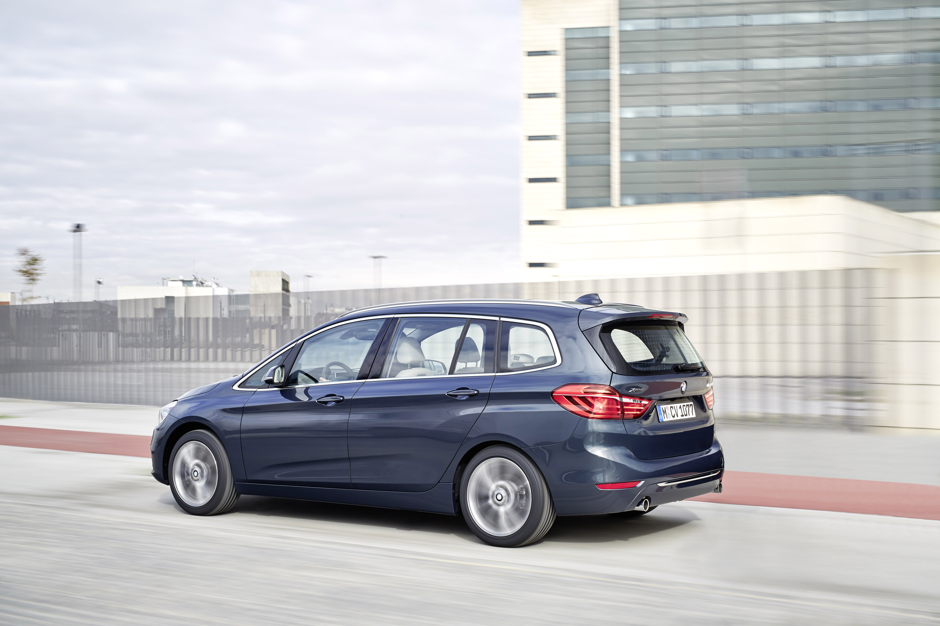 BMW 2-Series Gran Tourer photo #43
