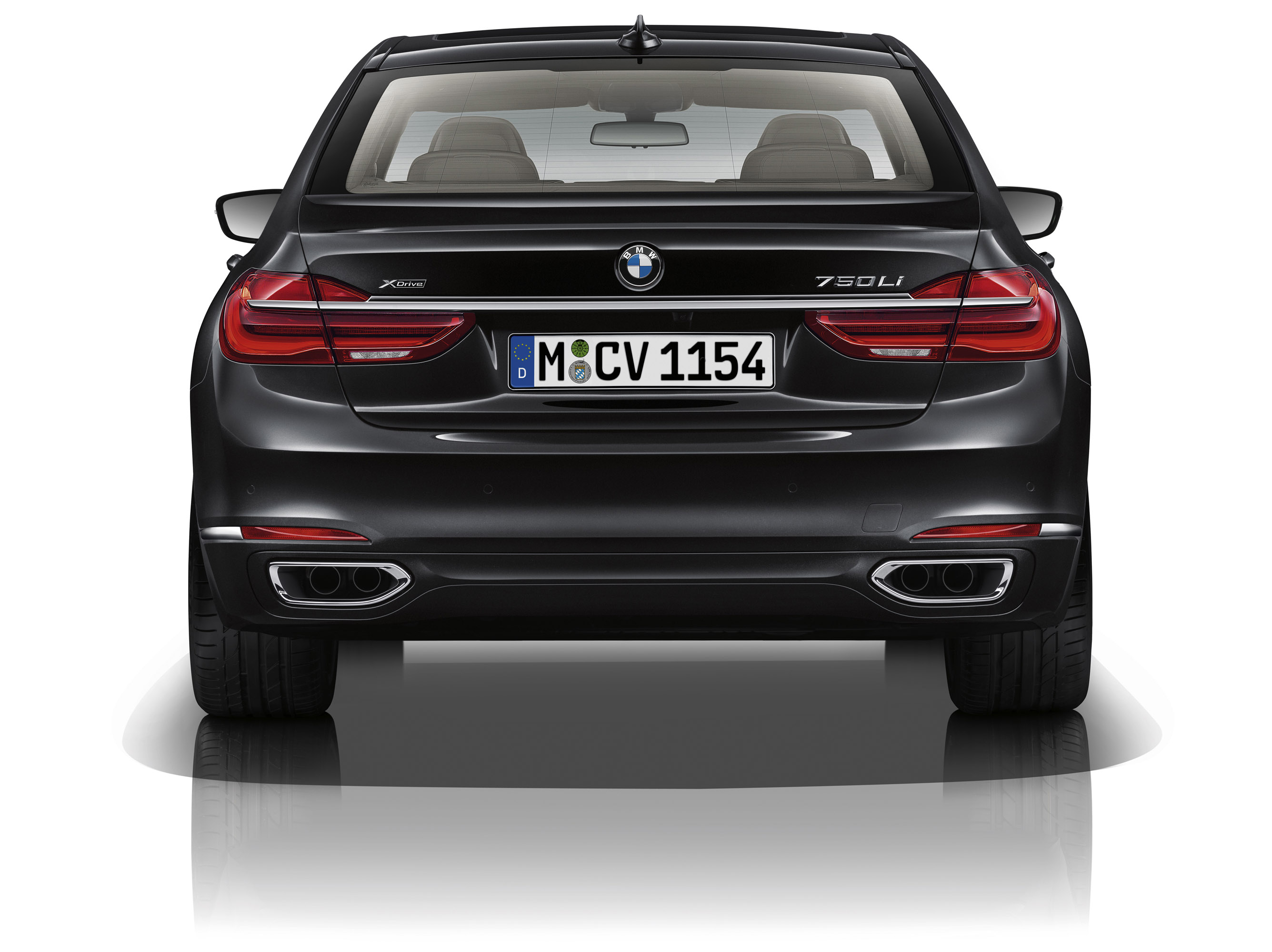 BMW 7-Series photo #32