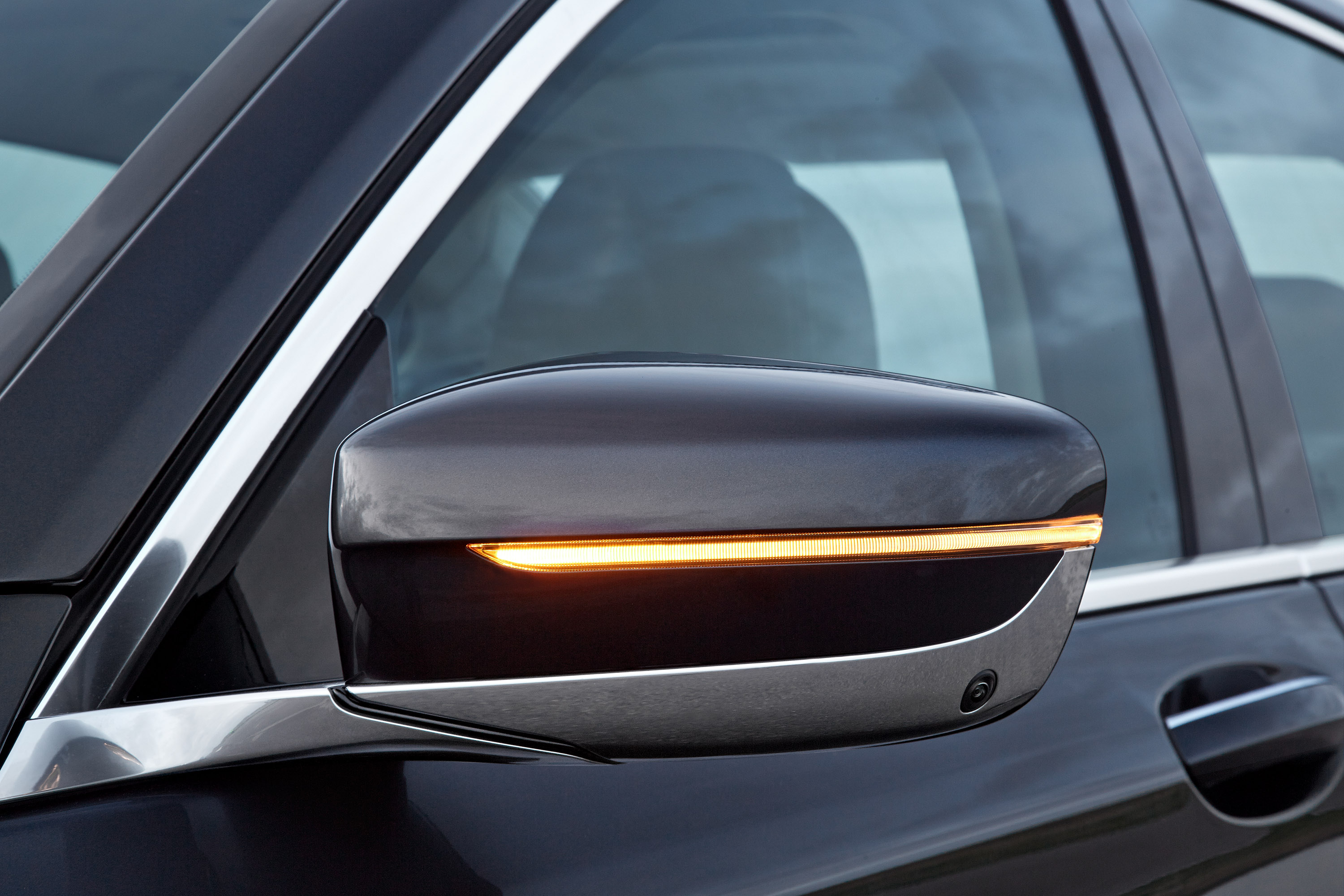 BMW 7-Series photo #37