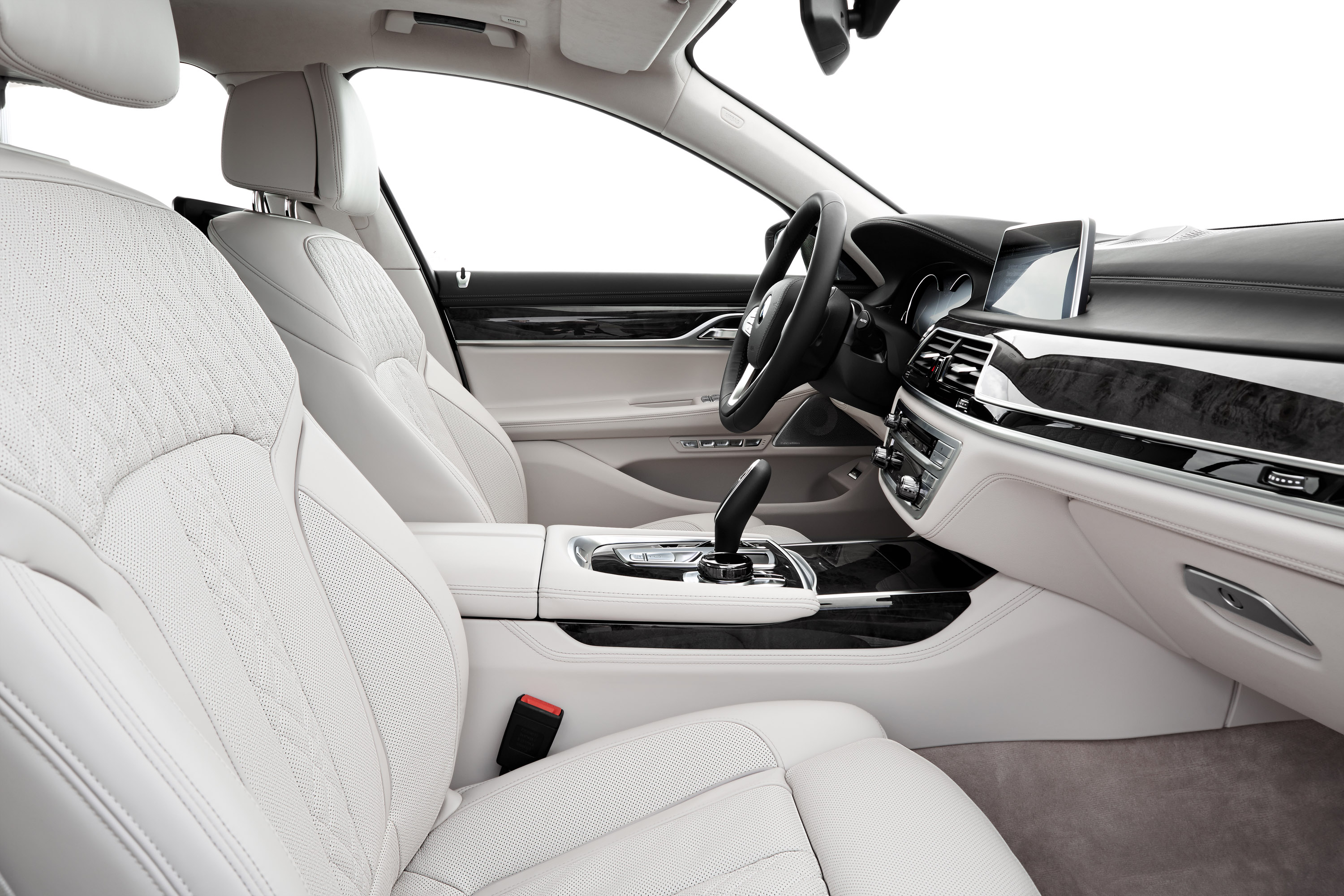 BMW 7-Series photo #42