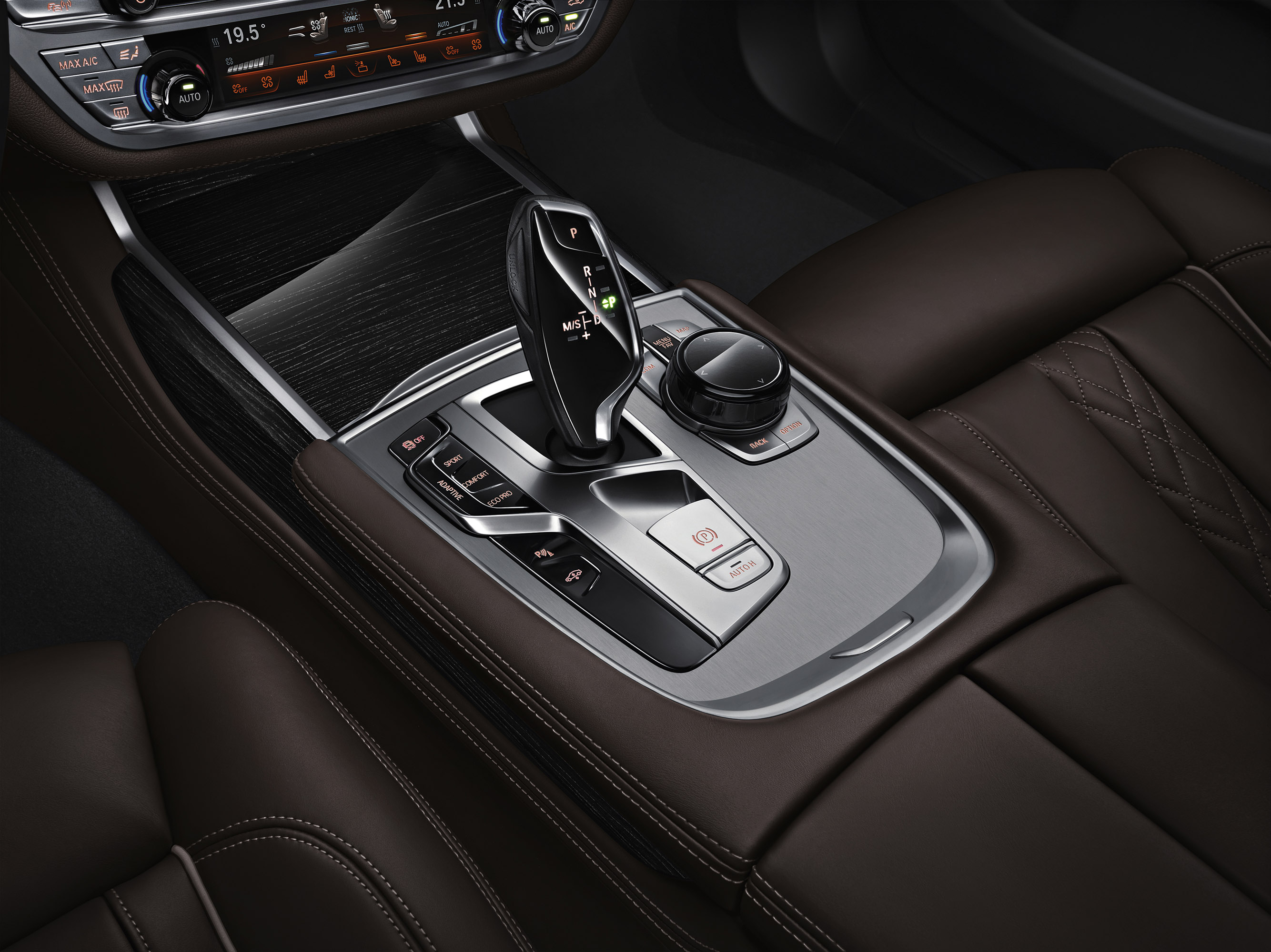 BMW 7-Series photo #51