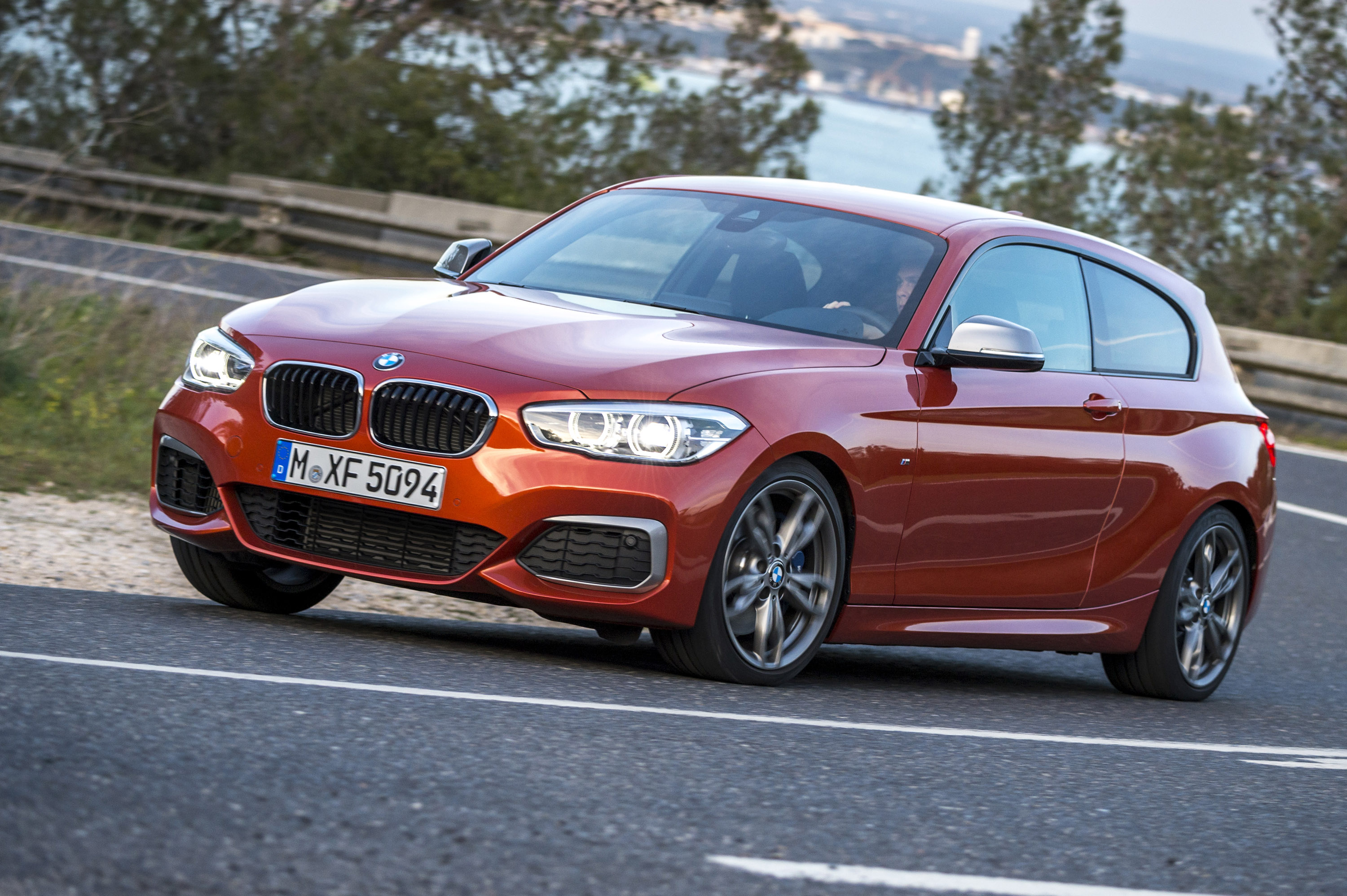 BMW M135i photo #26