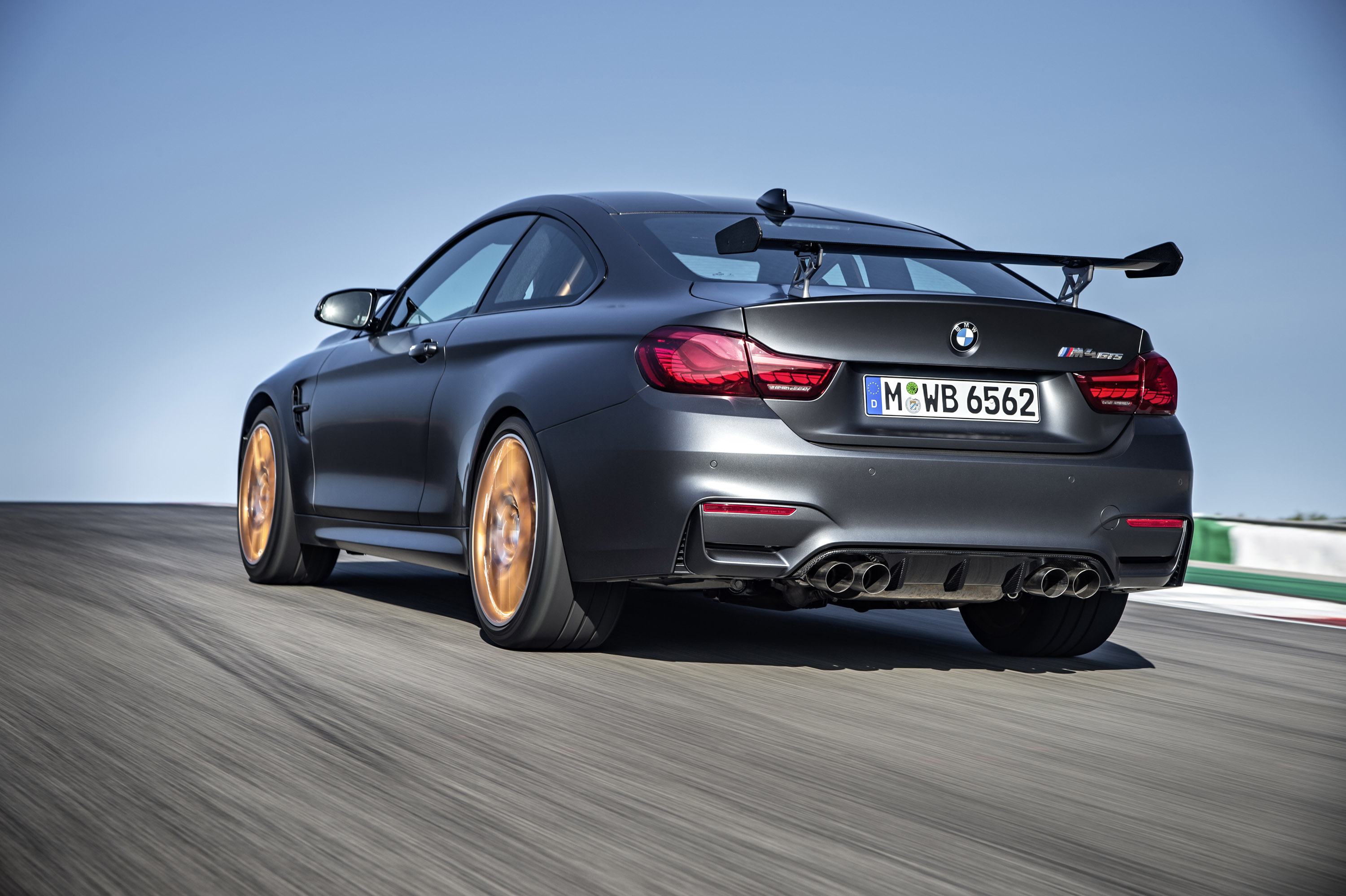 BMW M4 GTS photo #23