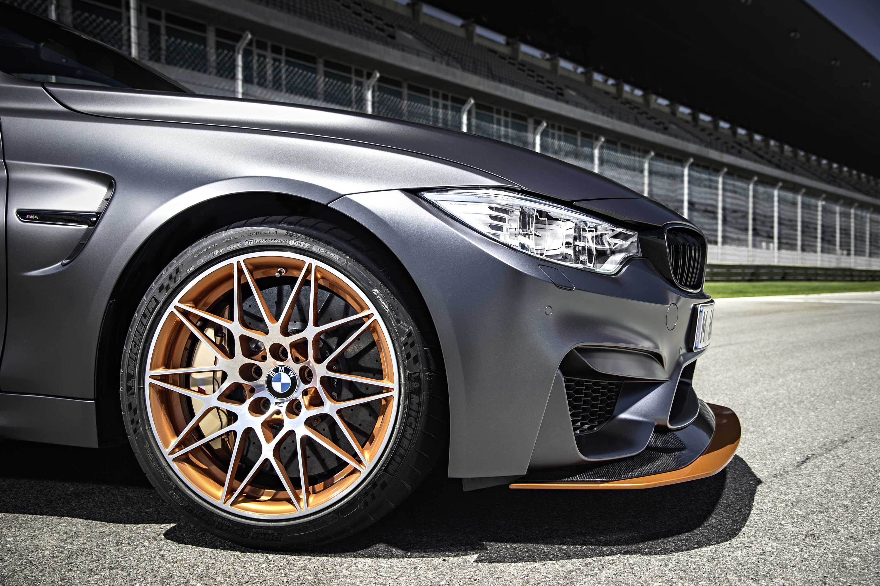 BMW M4 GTS photo #37