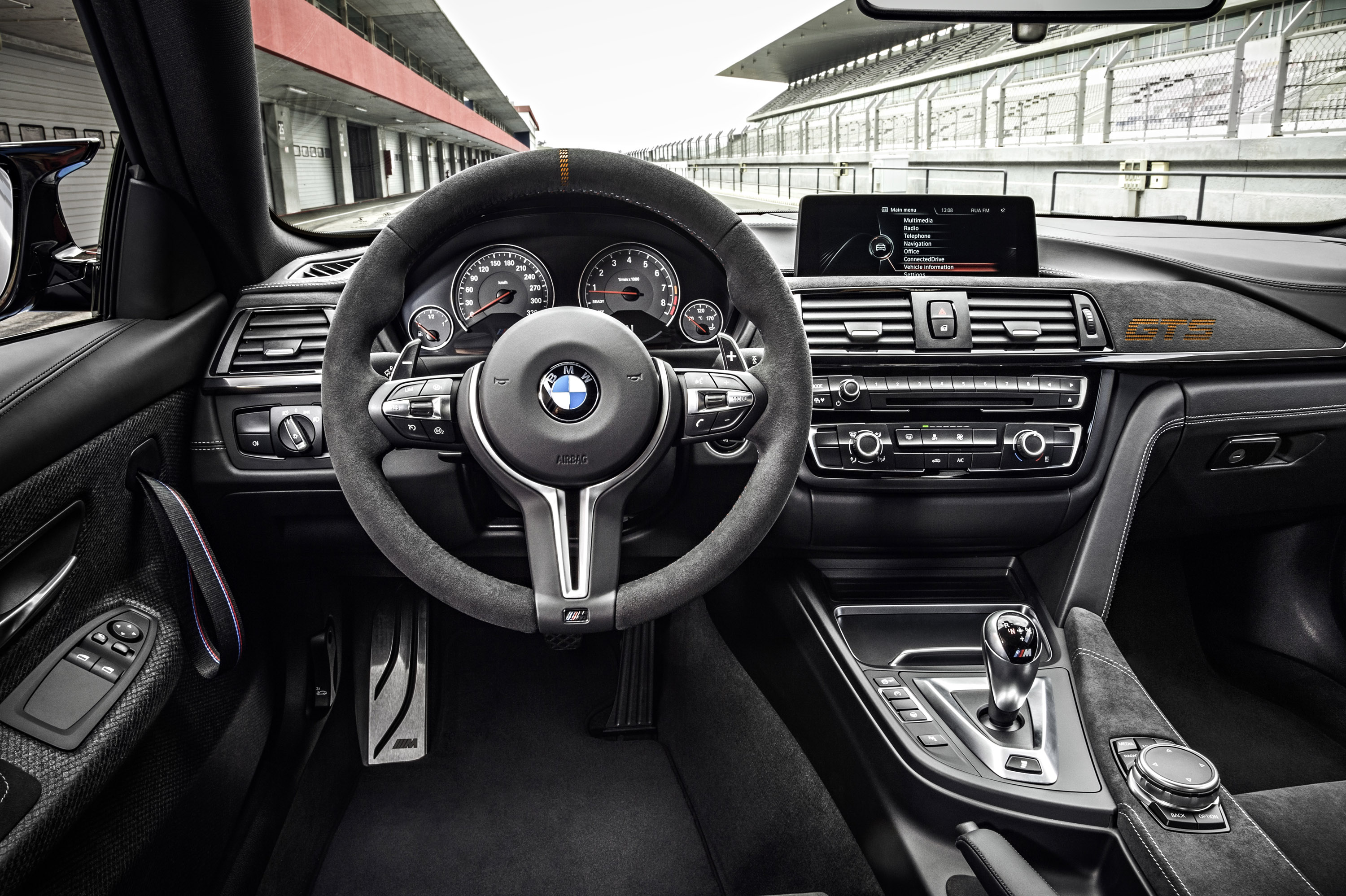 BMW M4 GTS photo #63