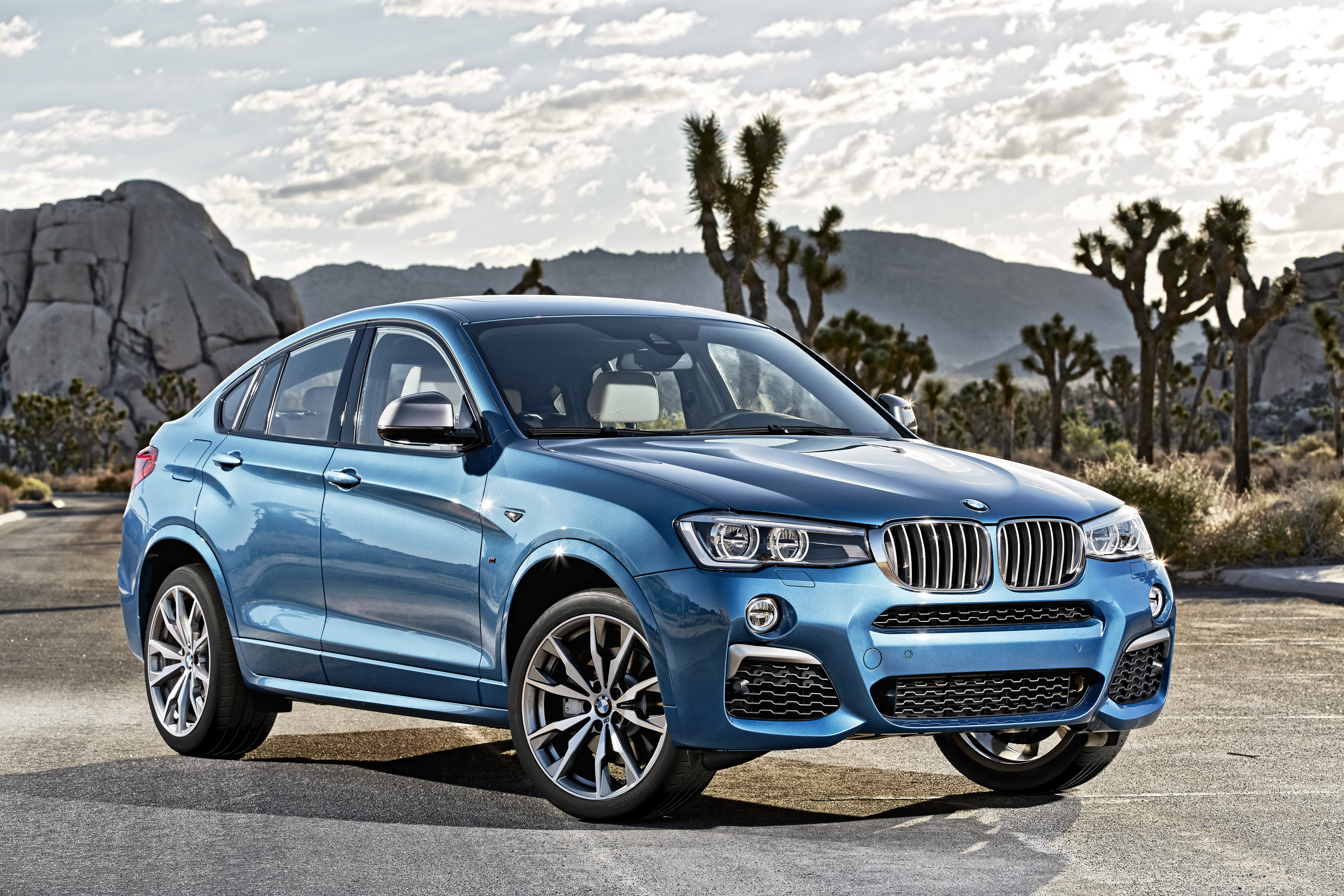 BMW X4 M40i photo #2