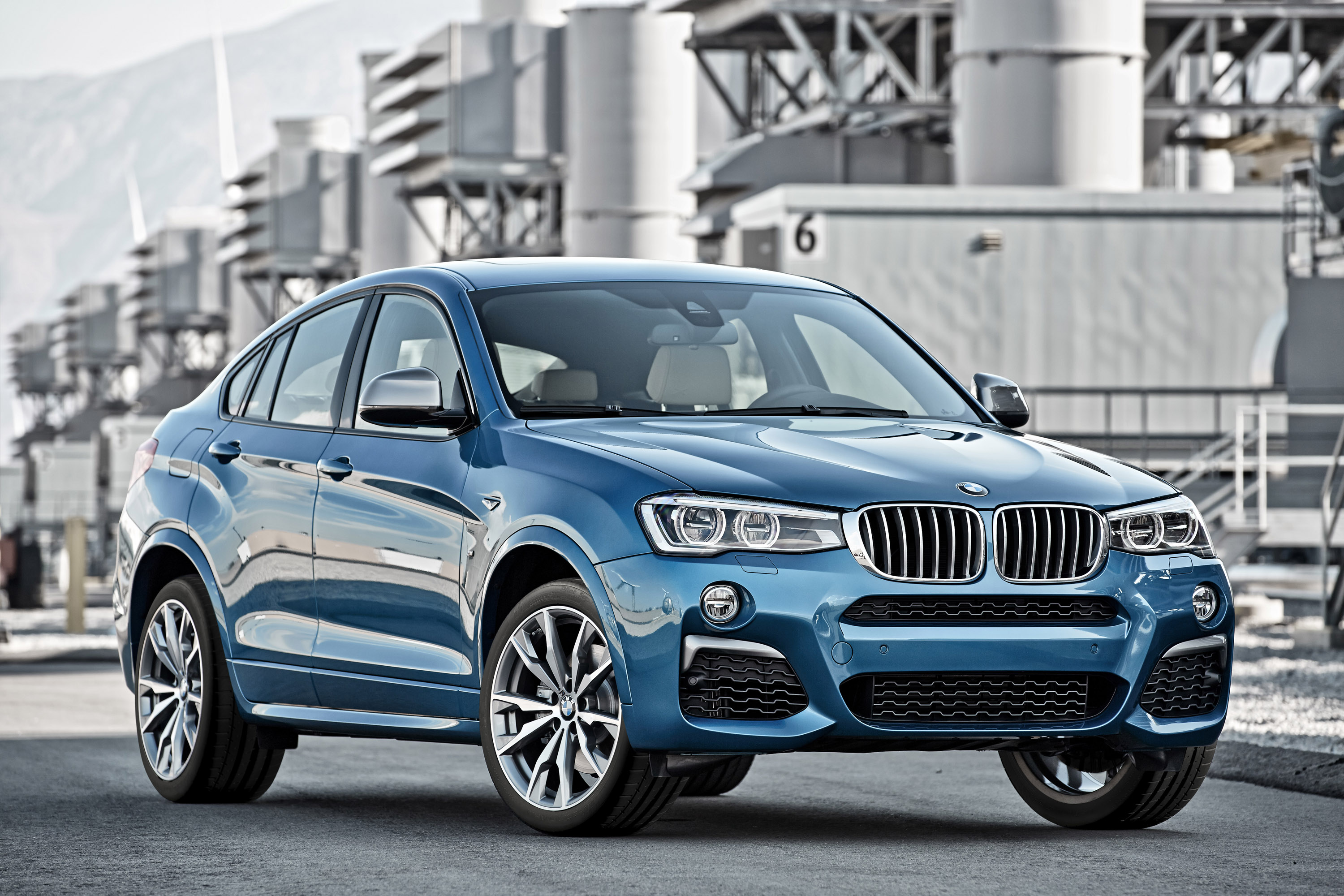 BMW X4 M40i photo #5