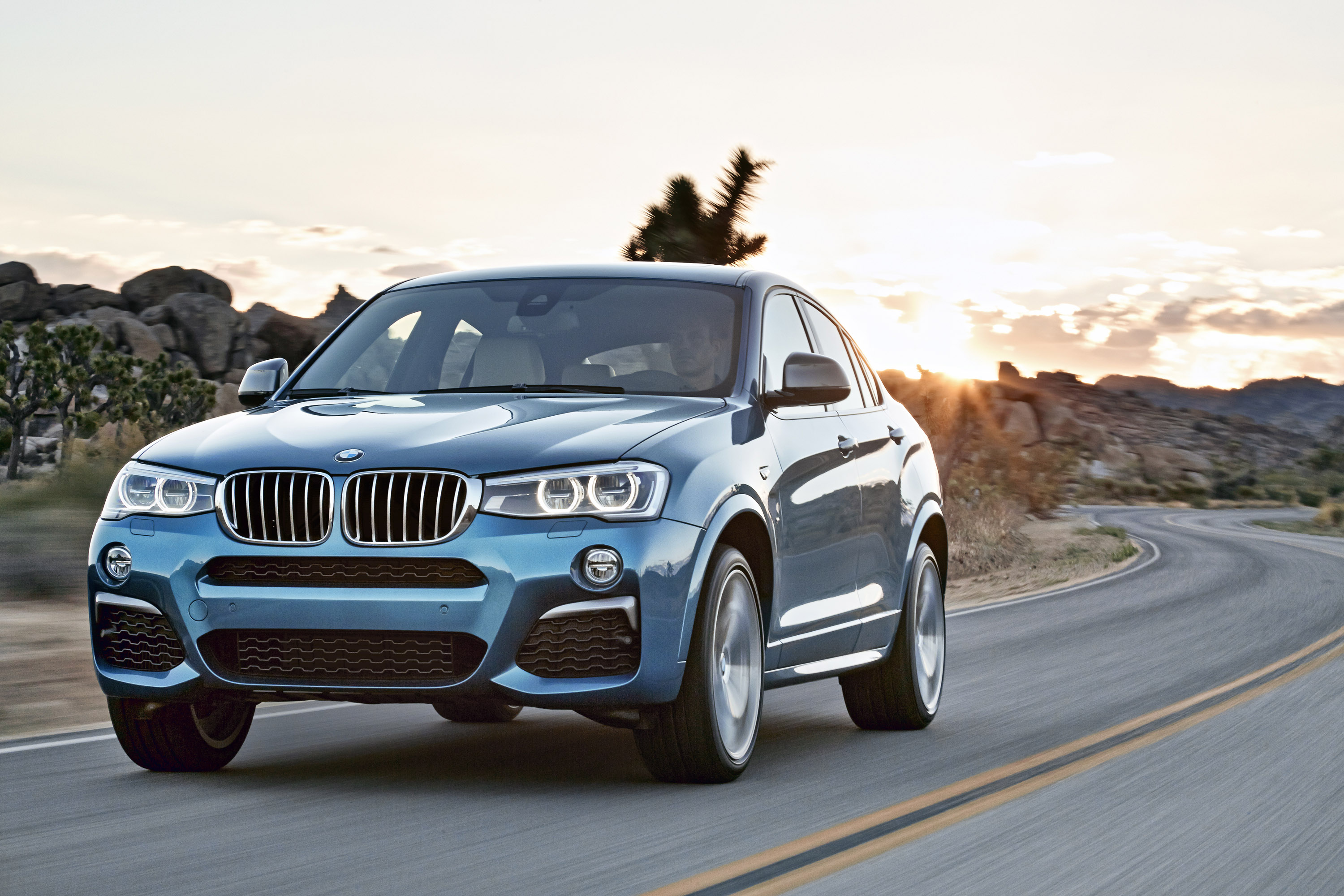 Бмв х8. BMW x4 m 2017. BMW x4 m 2018. BMW x8 2021. BMW x4 m 2015.