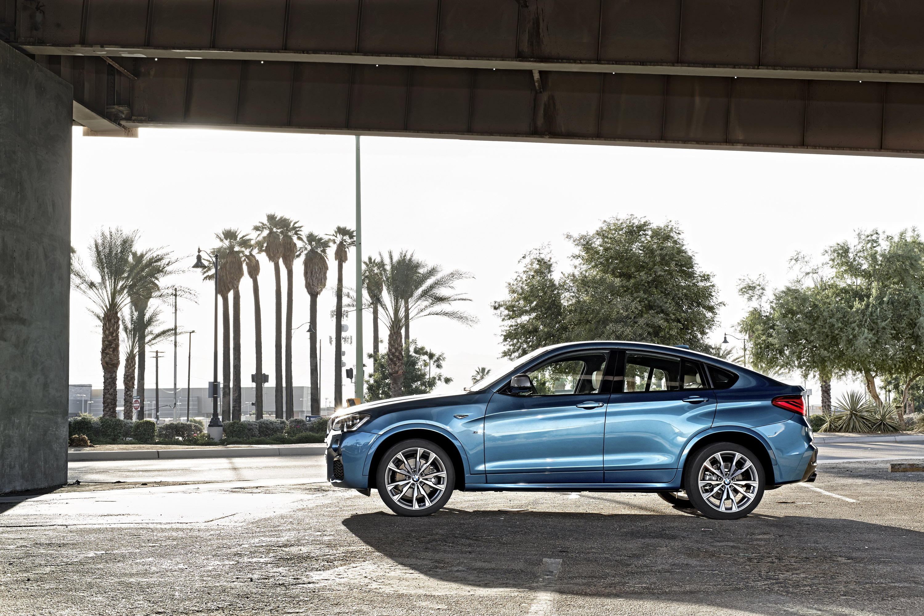 BMW X4 M40i photo #30