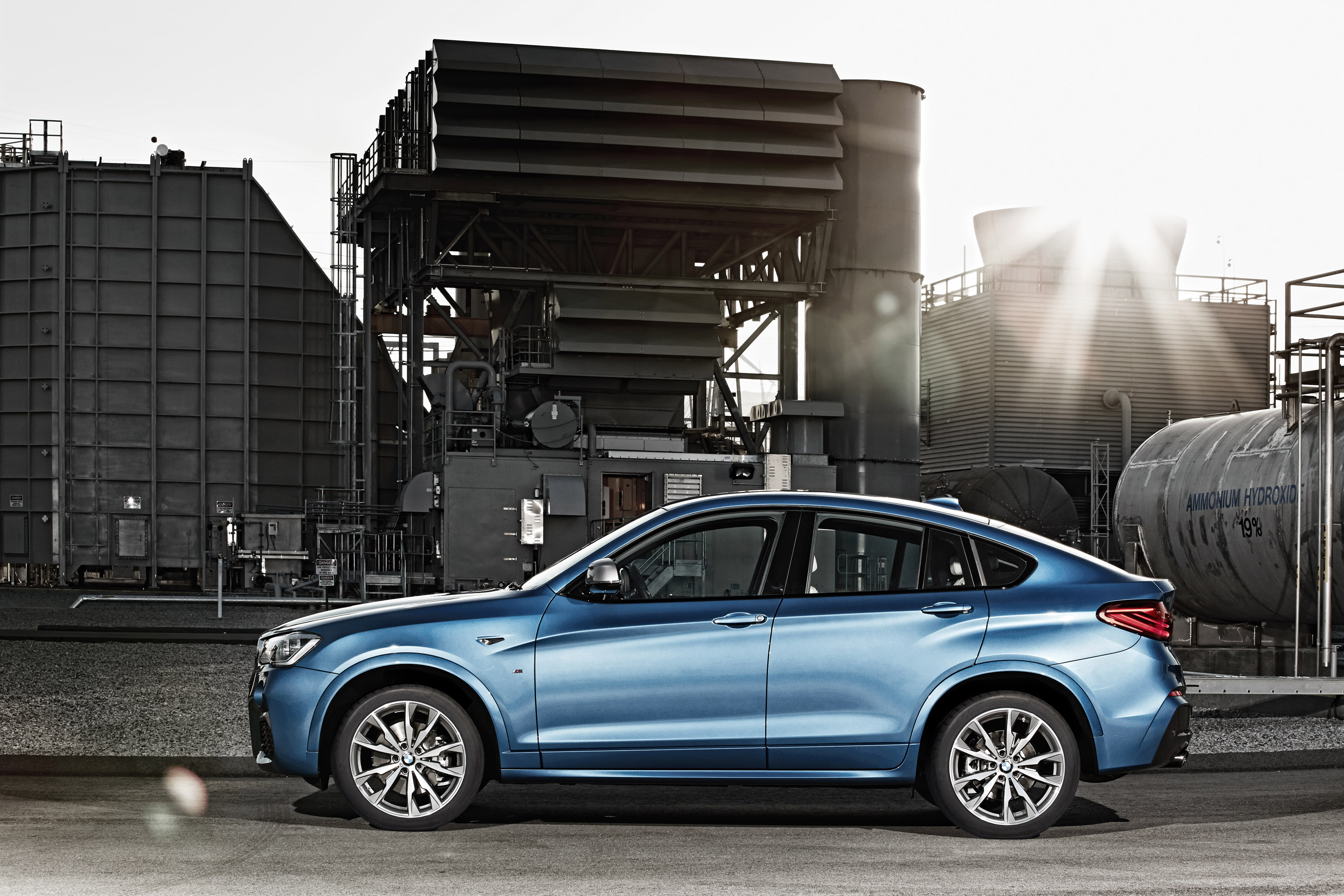 BMW X4 M40i photo #34
