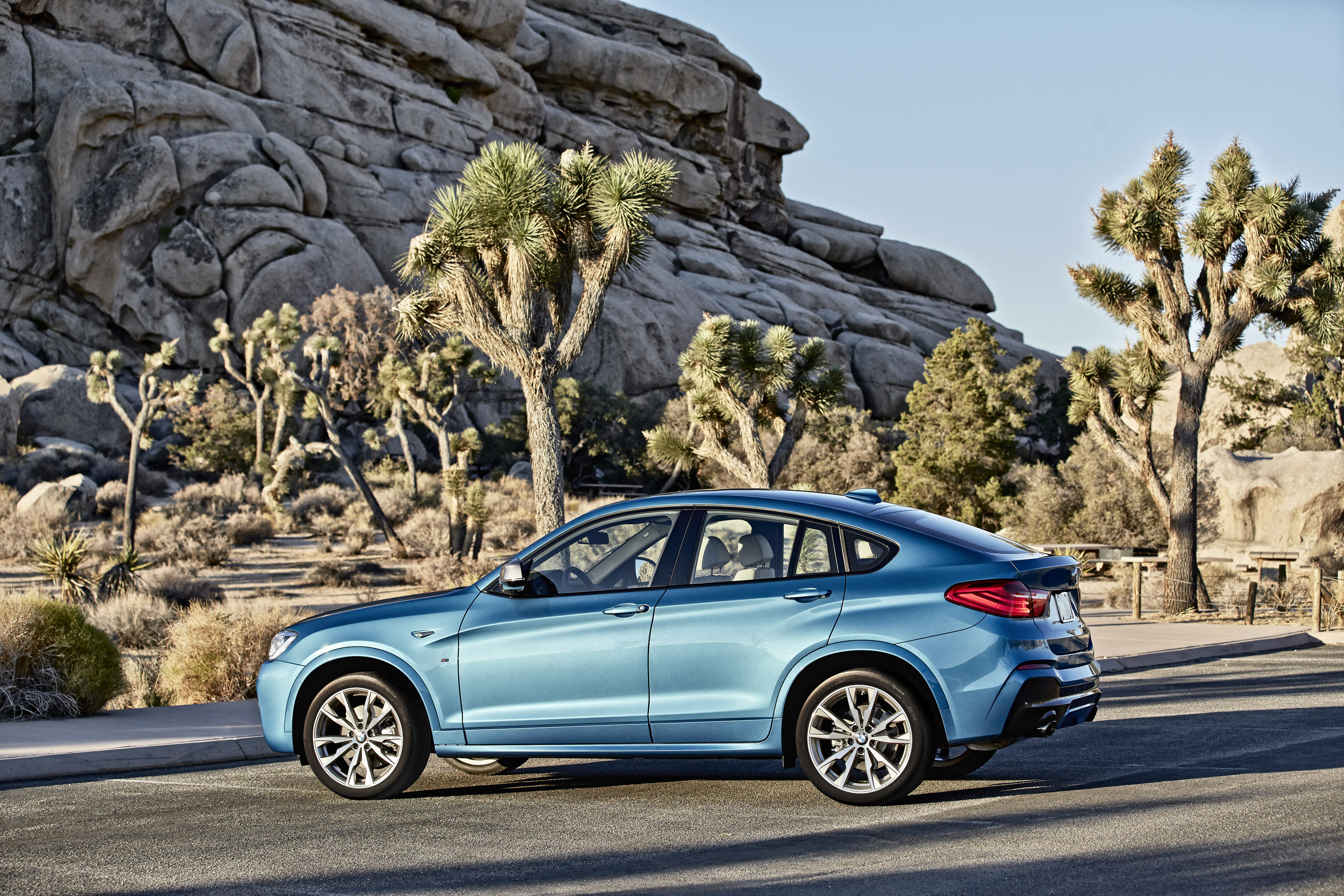 BMW X4 M40i photo #36