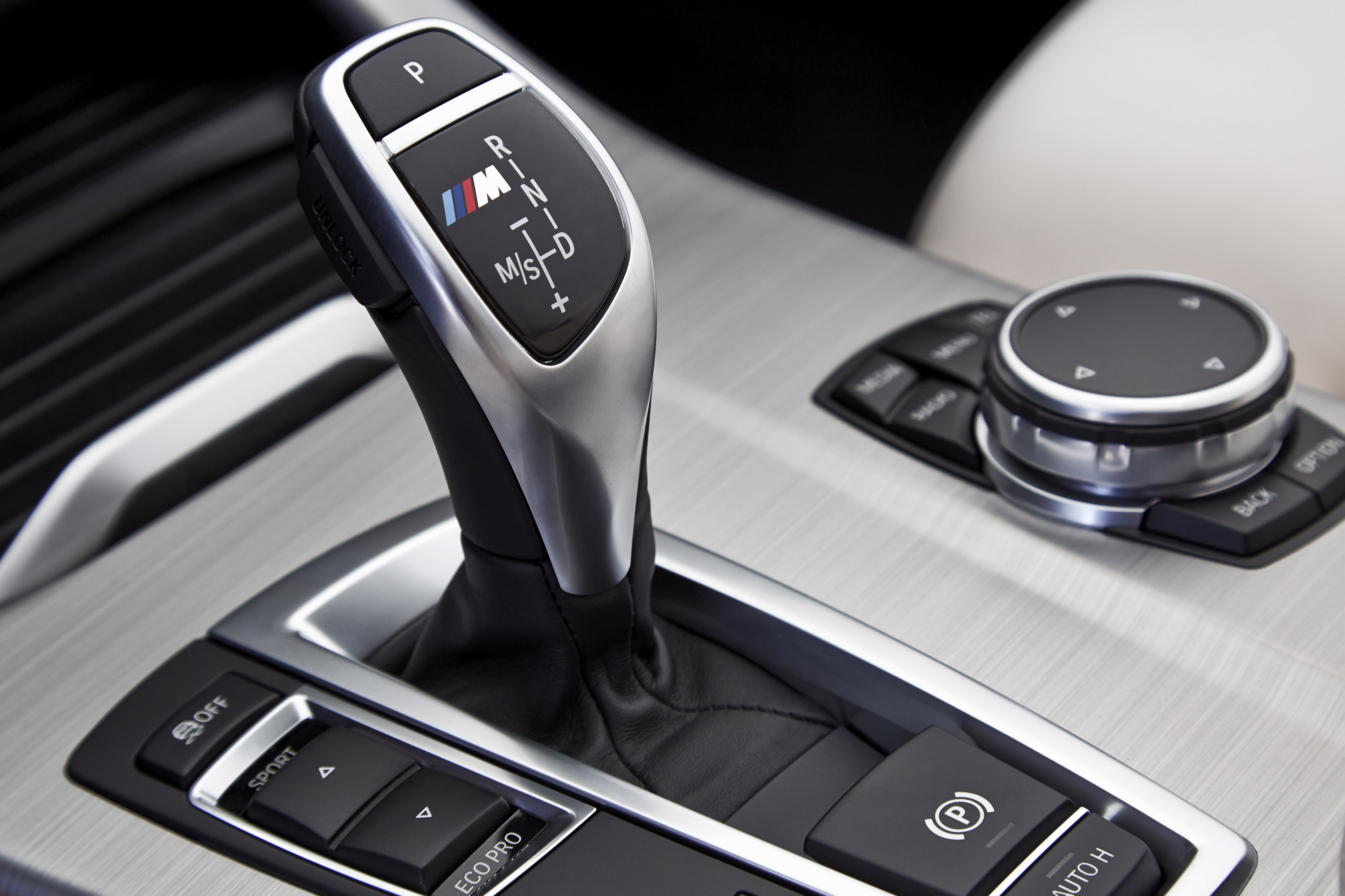 BMW X4 M40i photo #87