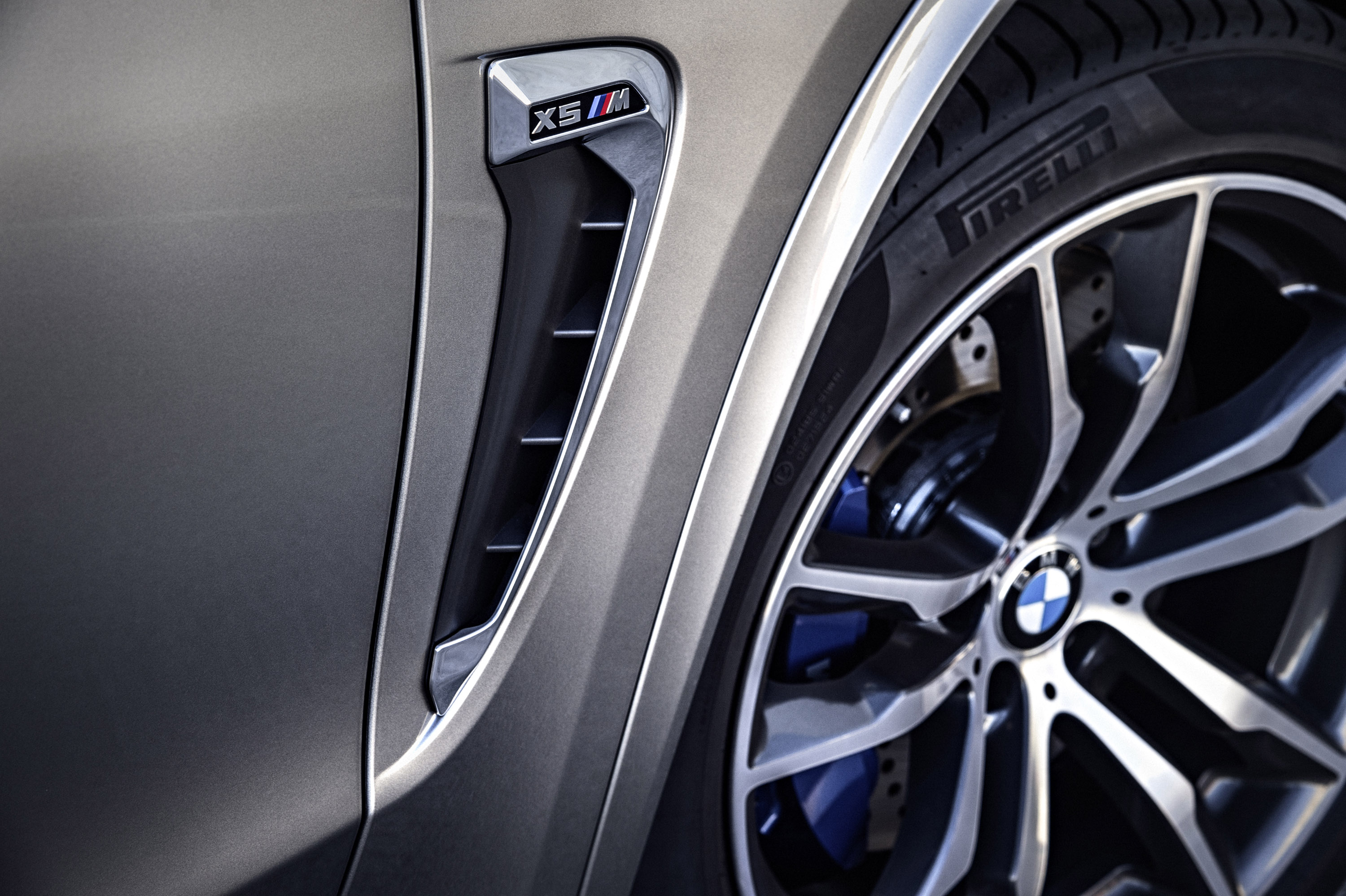 BMW X5 M photo #20