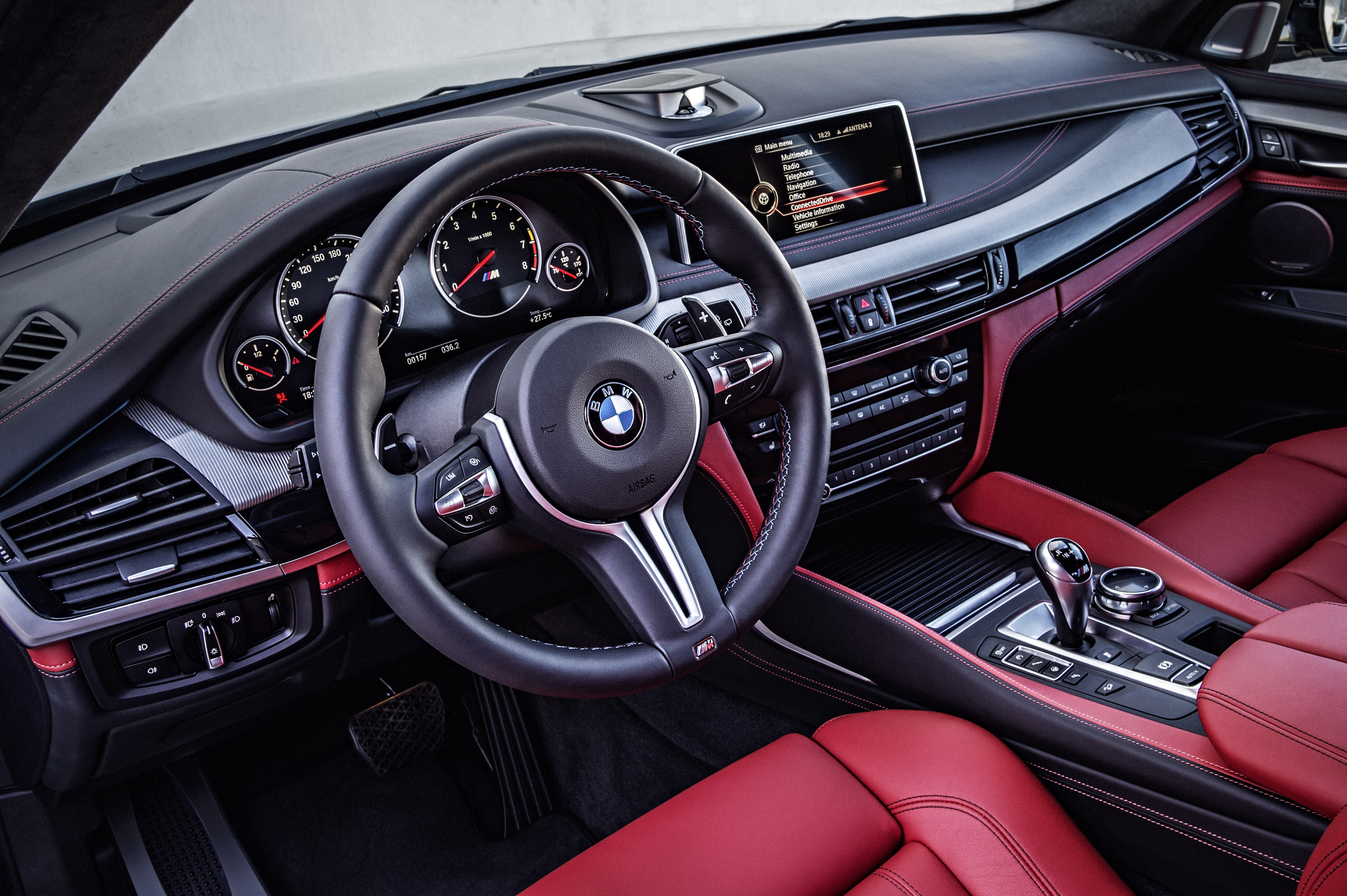 BMW X5 M photo #23