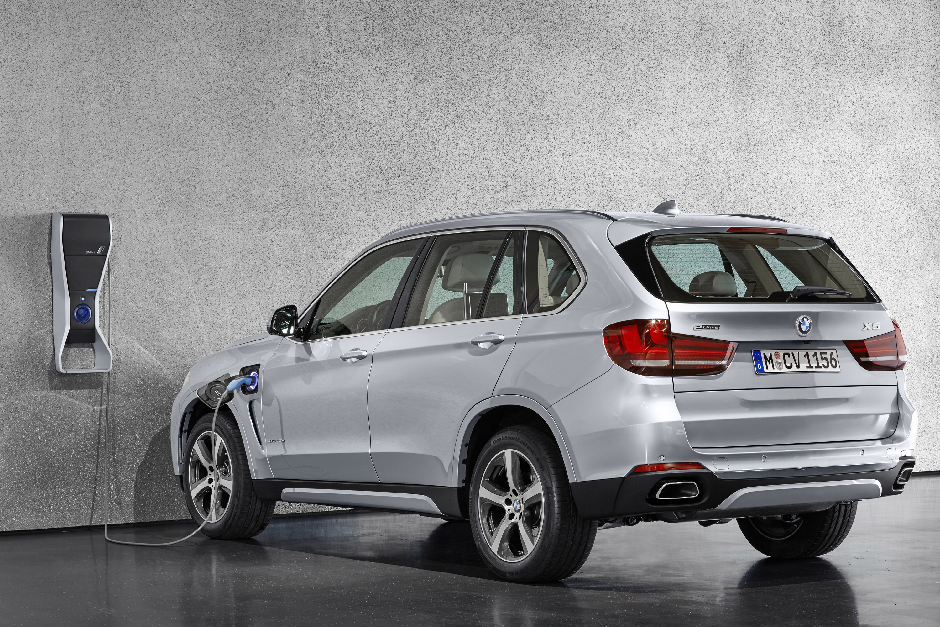 BMW X5 xDrive40e photo #22