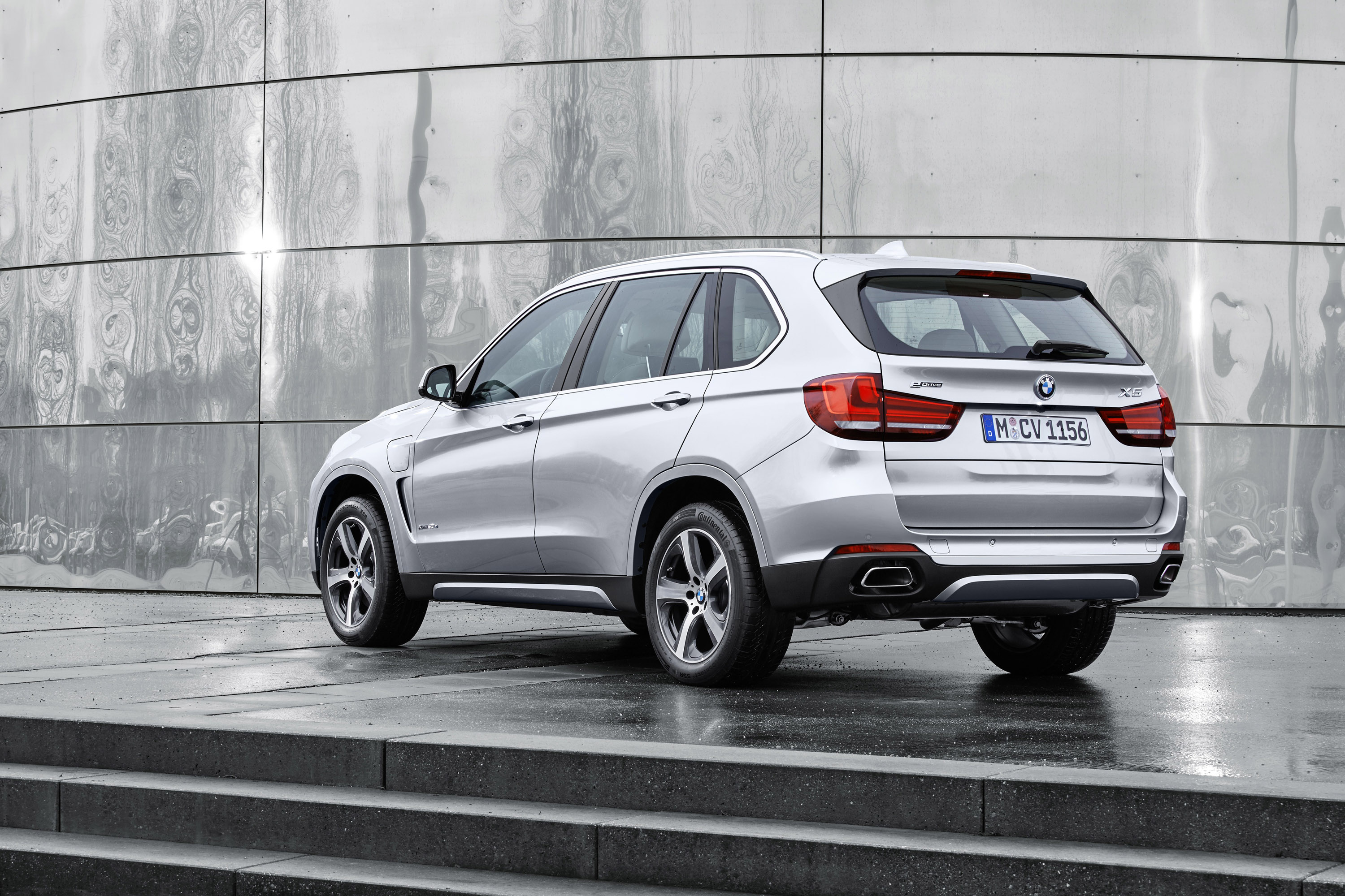 BMW X5 xDrive40e photo #24