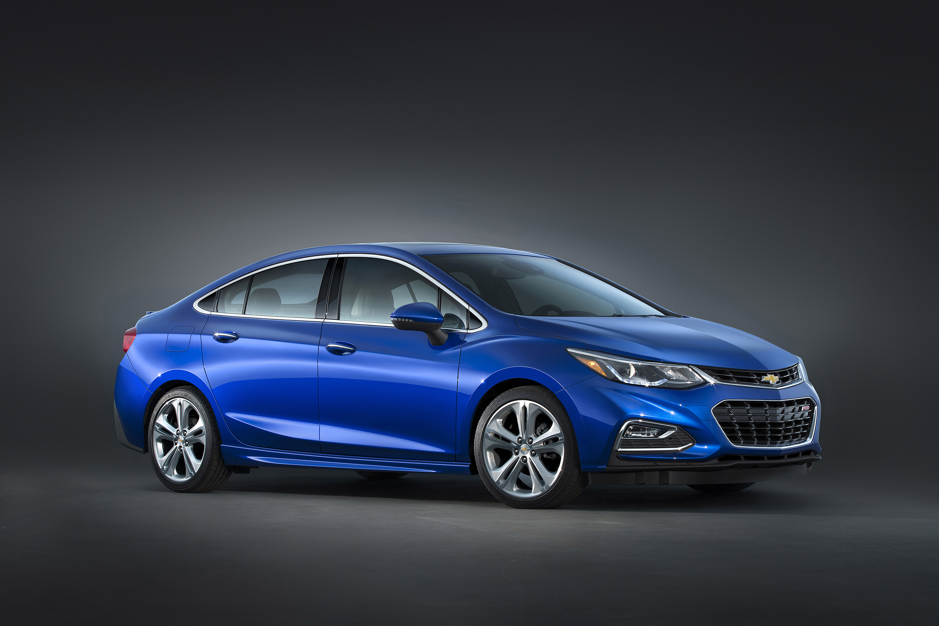 Chevrolet Cruze photo #2